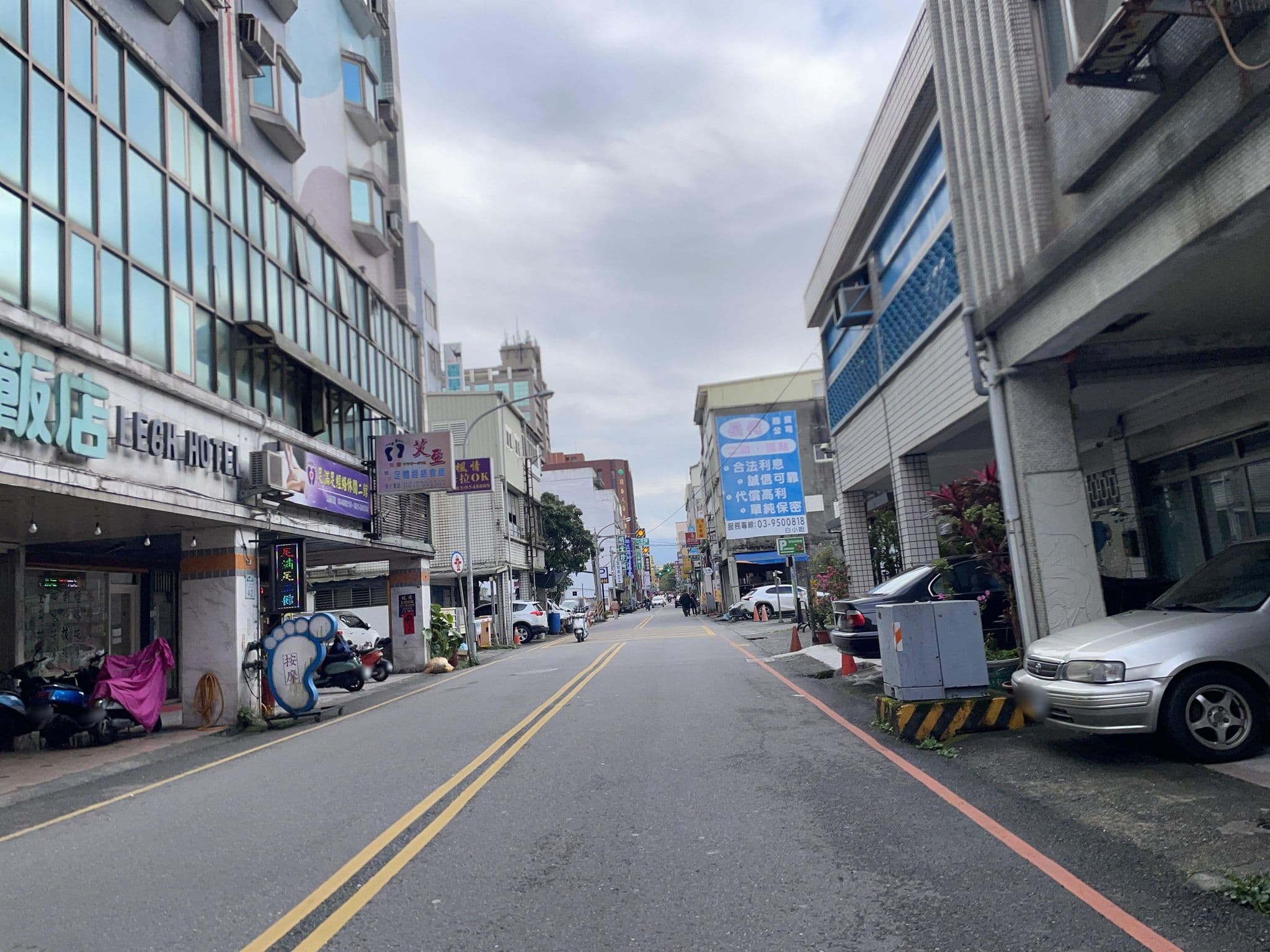 Street view near 立崎飯店, Yilan — © ChenJJ (CC BY-SA · Mapillary)