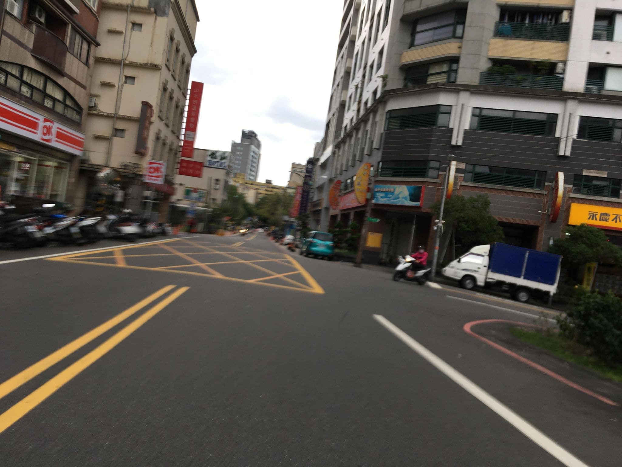 Street view near 緣溫泉, Yilan — © ChenJJ (CC BY-SA · Mapillary)