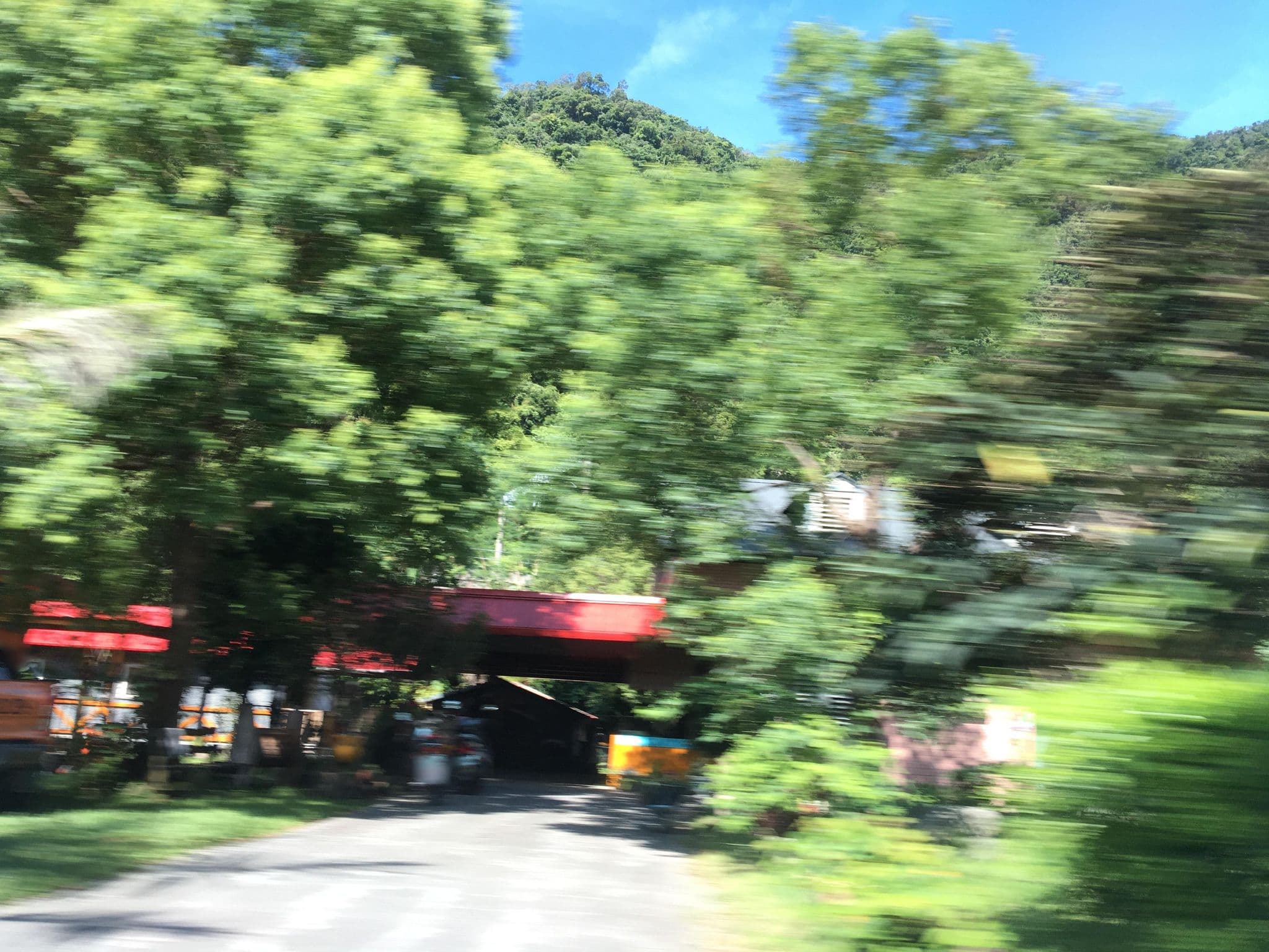 Street view near 三枝的家, Yilan — © ChenJJ (CC BY-SA · Mapillary)