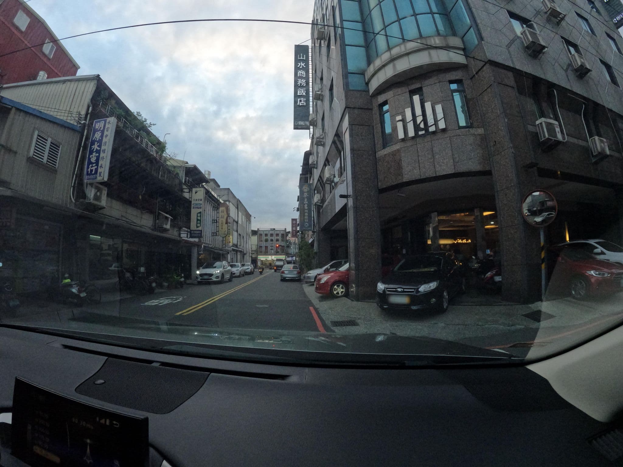 Street view near 宜蘭民宿線上, Yilan — © littlebtc (CC BY-SA · Mapillary)