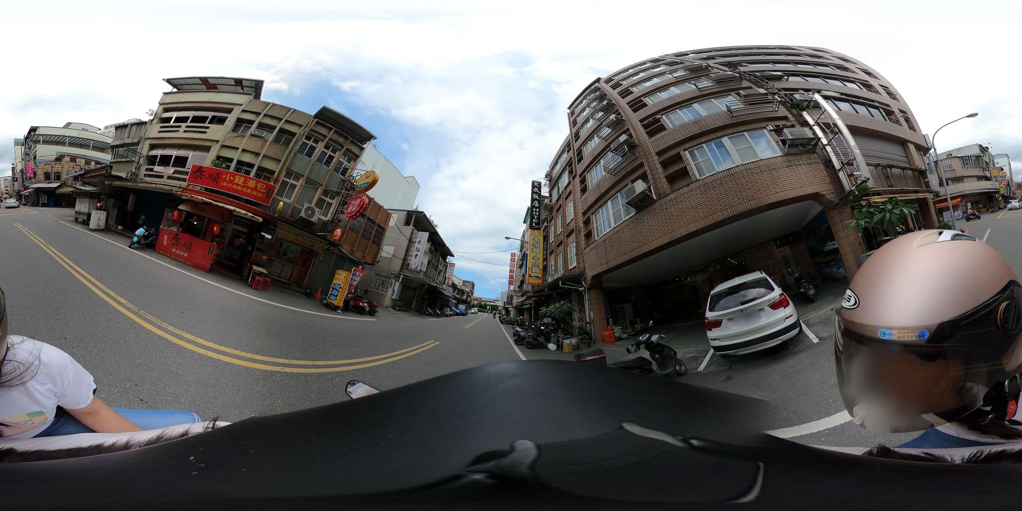 Street view near 大成商務飯店, Yilan — © lisbethw1130 (CC BY-SA · Mapillary)