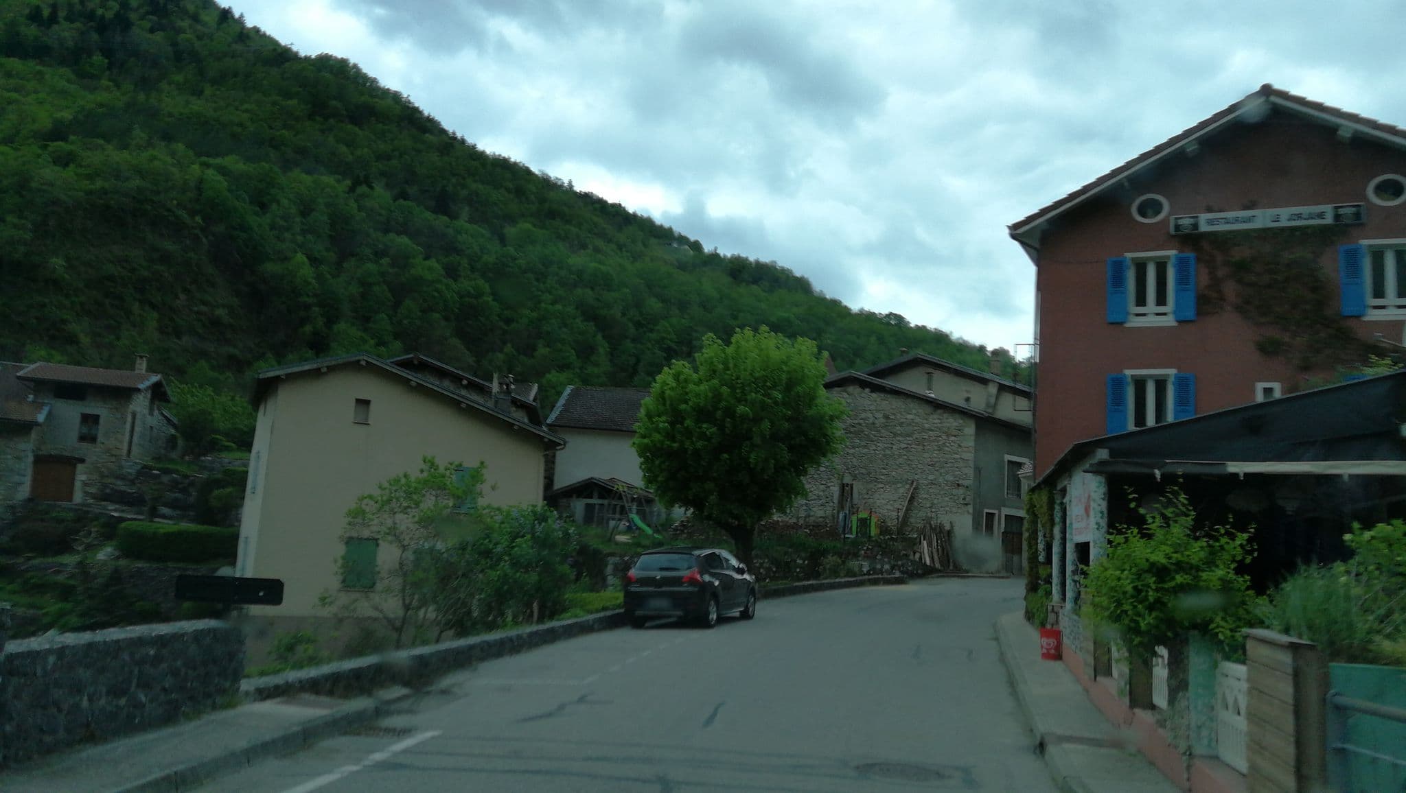 Street view near Le Jorjane, Pont-en-Royans — © jerome_pietri (CC BY-SA · Mapillary)
