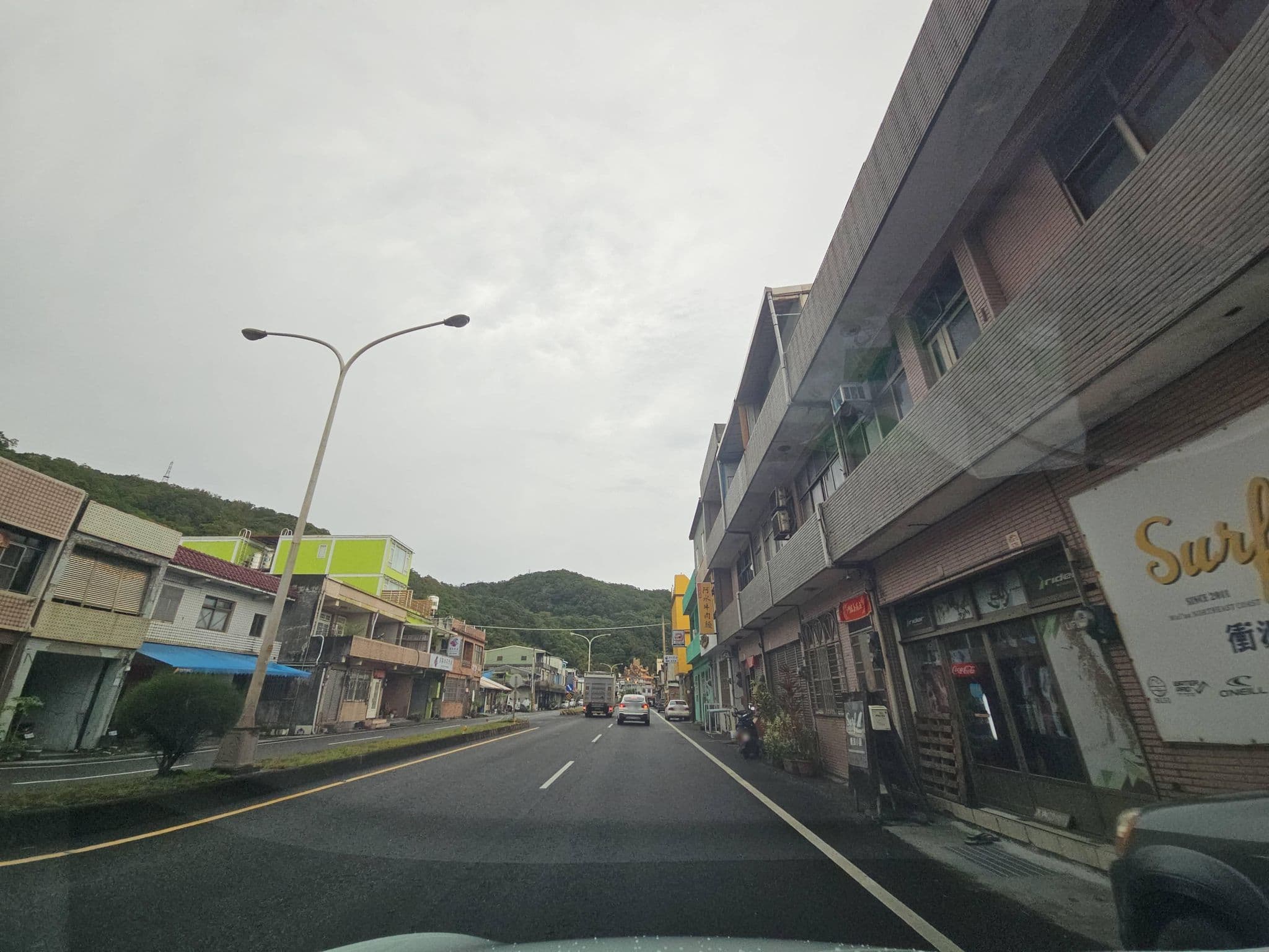 Street view near 喬治衝浪, Pinglin — © lisbethw1130 (CC BY-SA · Mapillary)