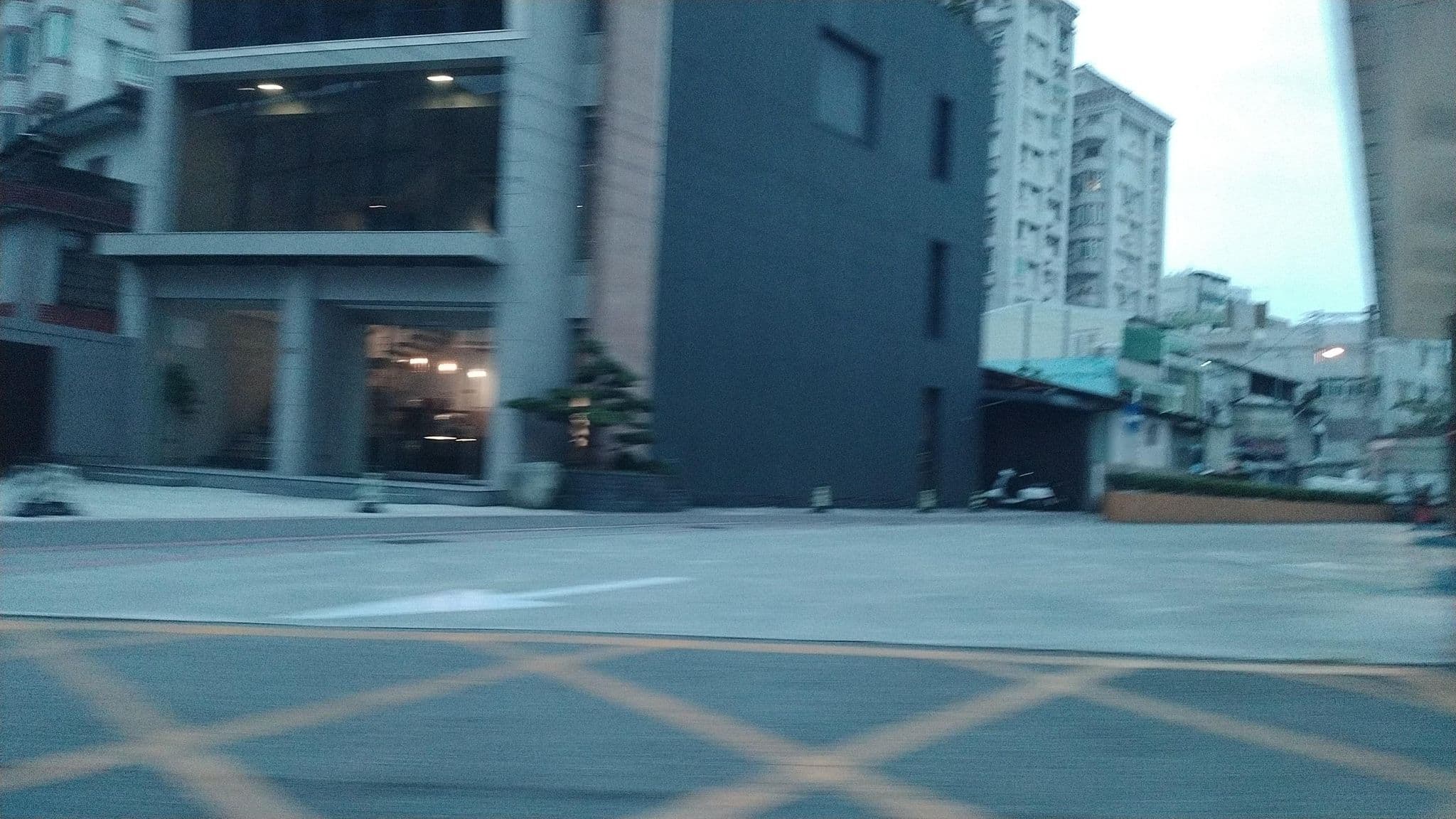 Street view near 屋塔房WuTaLoft, Hualien City — © adsa562 (CC BY-SA · Mapillary)