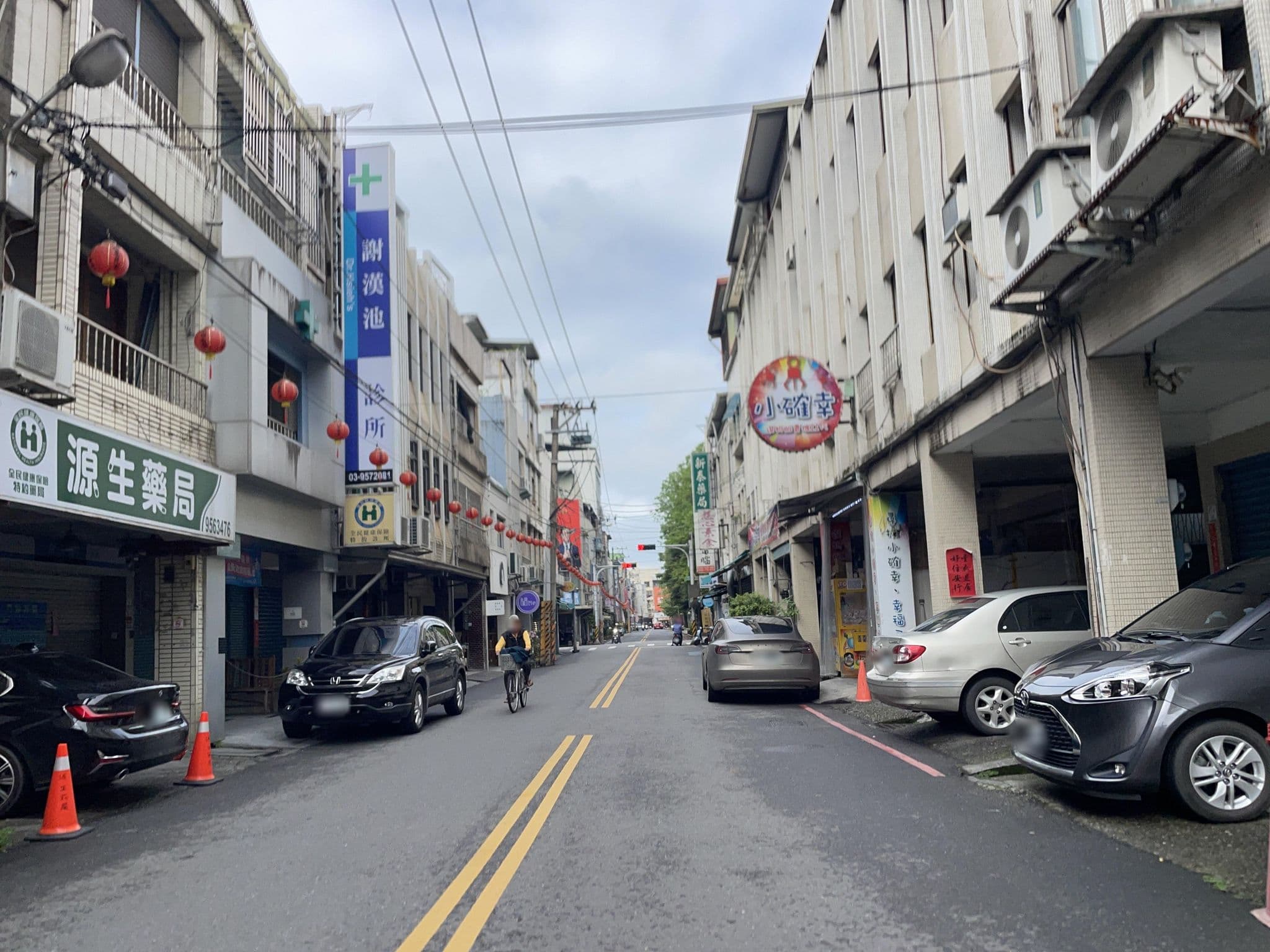 Street view near 泥記民居にじ, Yilan — © ChenJJ (CC BY-SA · Mapillary)