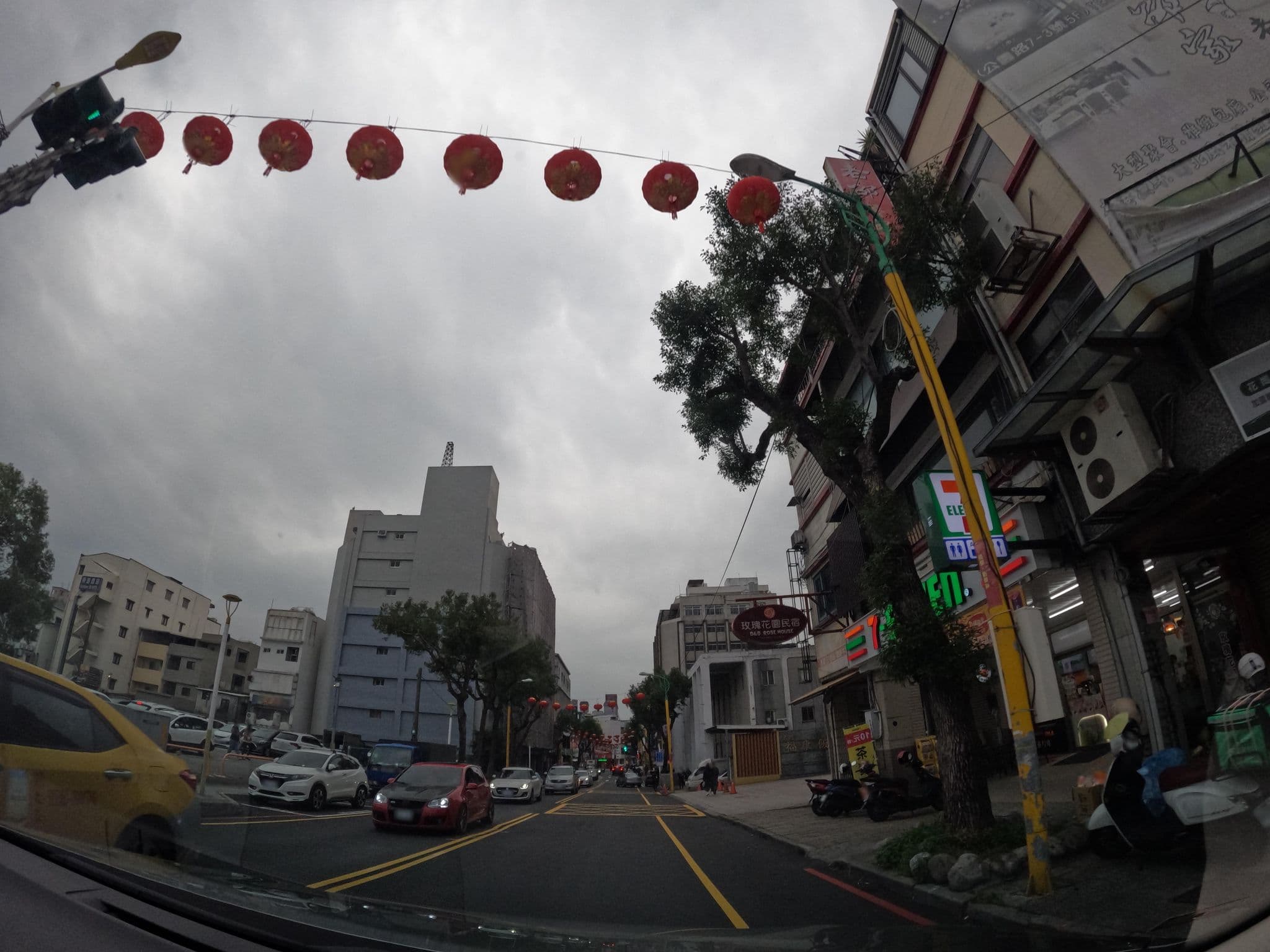 Street view near 玫瑰花園民宿, Hualien City — © littlebtc (CC BY-SA · Mapillary)