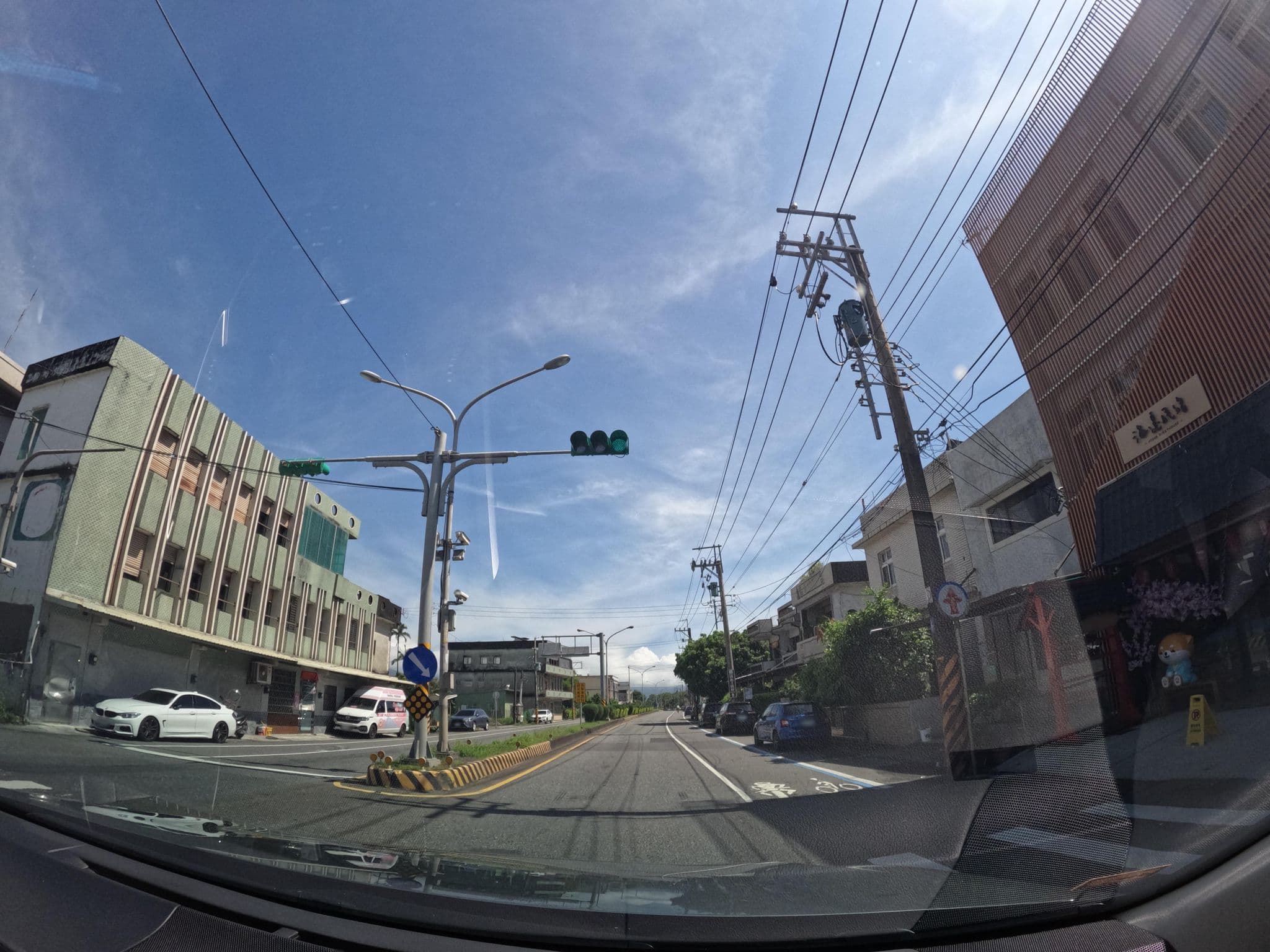Street view near 海邊民宿, Yilan — © littlebtc (CC BY-SA · Mapillary)