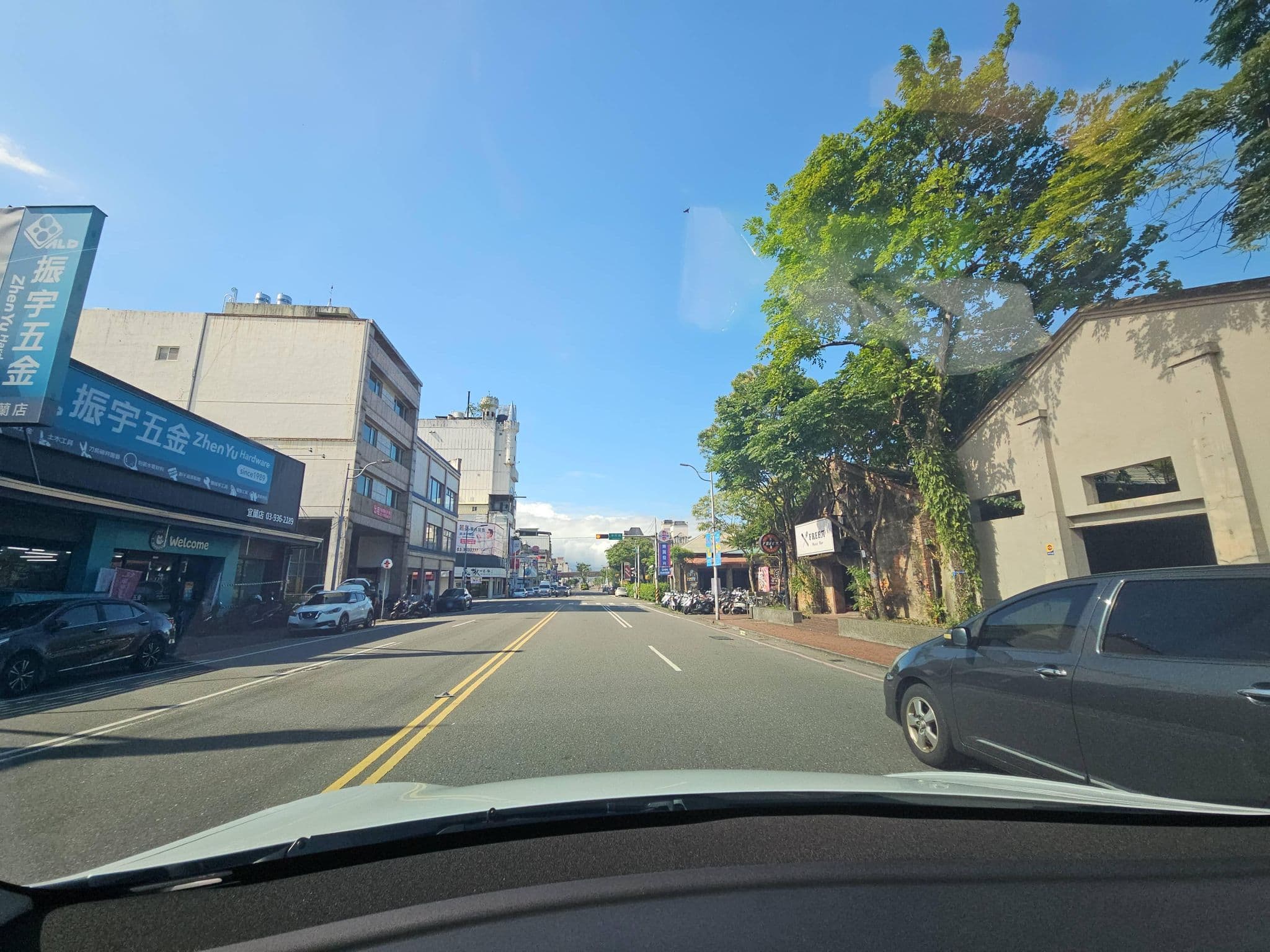 Street view near 慕夏精品旅館, Yilan — © lisbethw1130 (CC BY-SA · Mapillary)