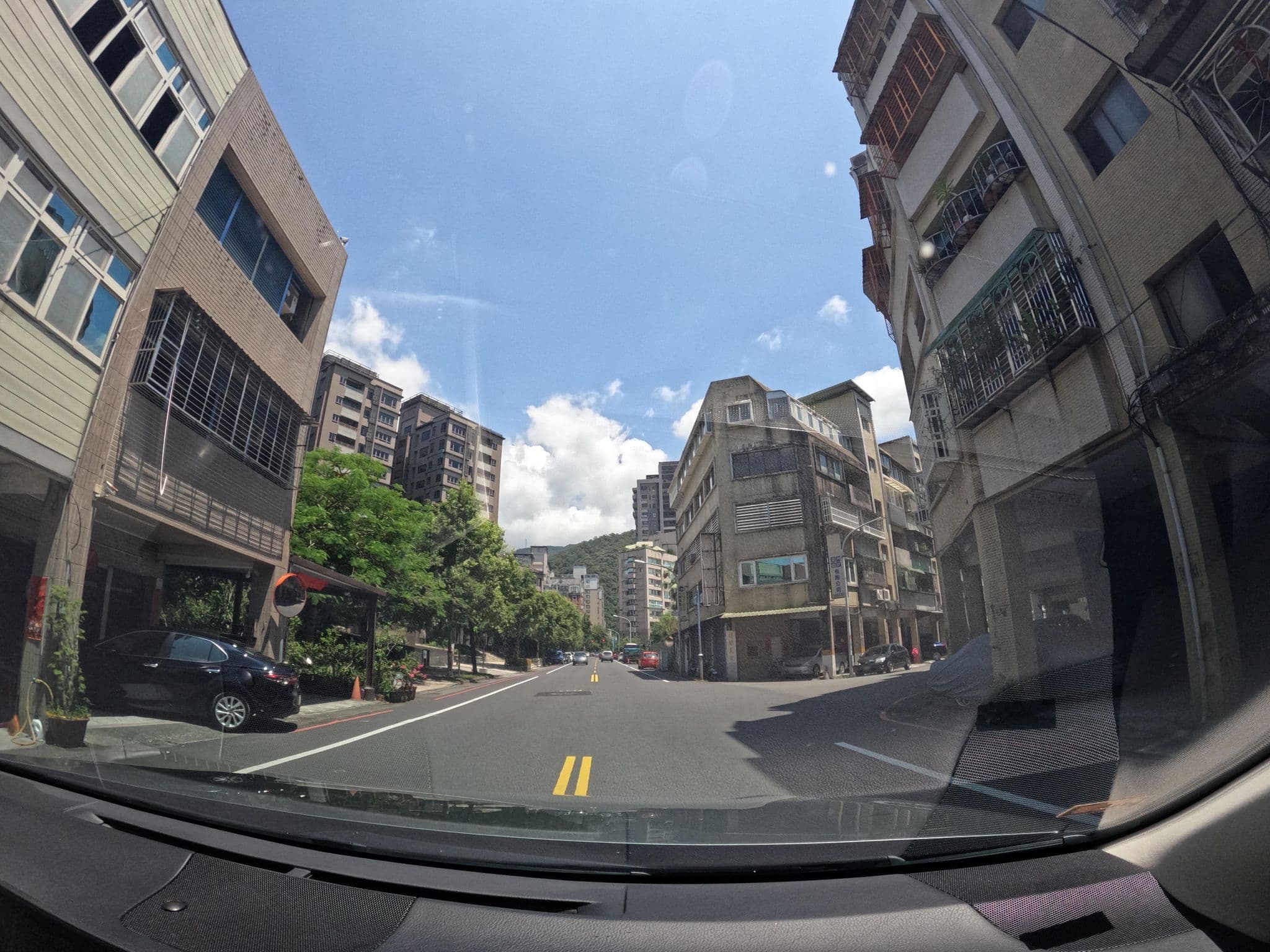 Street view near 泉湯溫泉商務旅館, Yilan — © littlebtc (CC BY-SA · Mapillary)