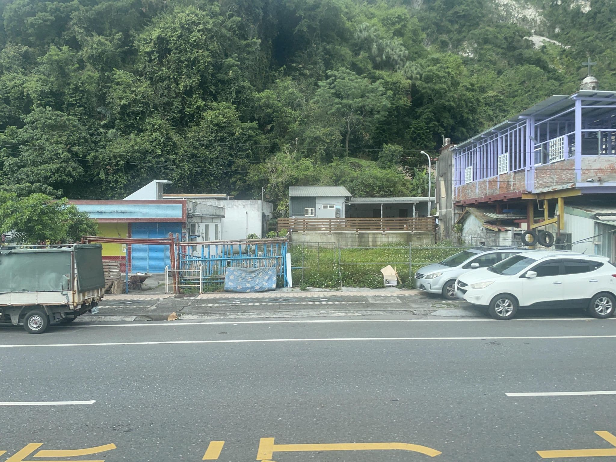 Street view near 峽谷民宿, Xiulin — © ChenJJ (CC BY-SA · Mapillary)