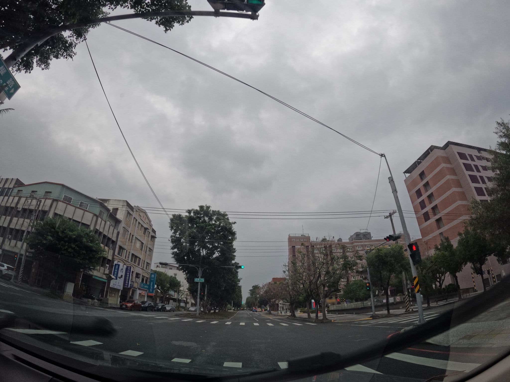 Street view near 花蓮海悅酒店, Hualien City — © littlebtc (CC BY-SA · Mapillary)