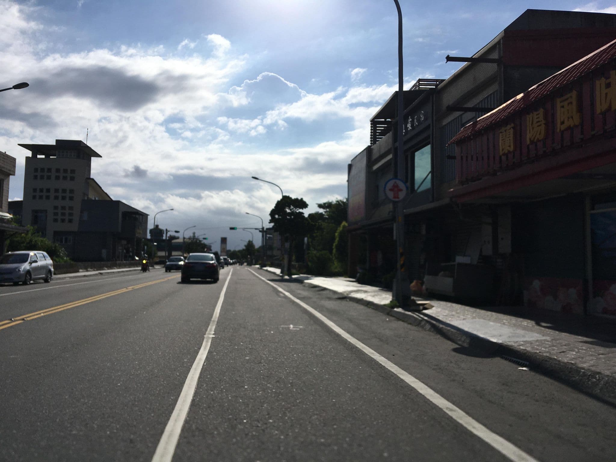 Street view near 單廊民宿, Yilan — © ChenJJ (CC BY-SA · Mapillary)