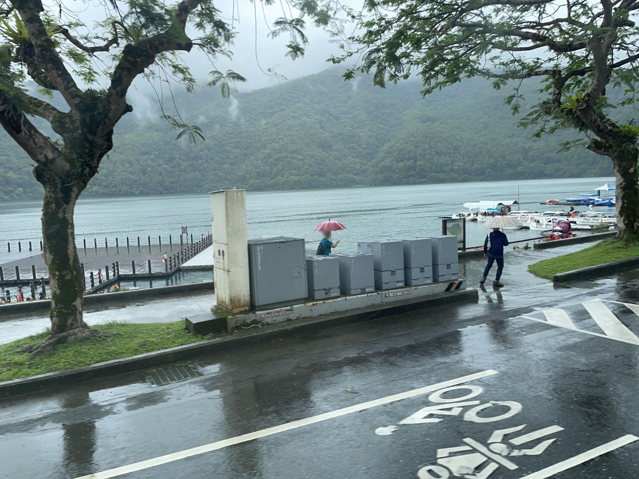 Street view near 湖居歲月, Hualien City — © ChenJJ (CC BY-SA · Mapillary)