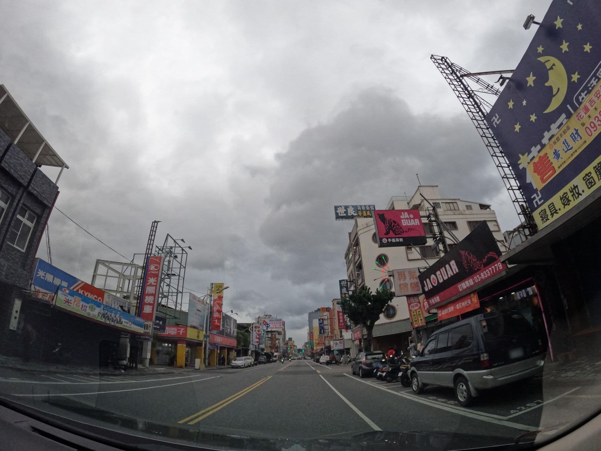Street view near Lienfook Hostelry, Hualien City — © littlebtc (CC BY-SA · Mapillary)
