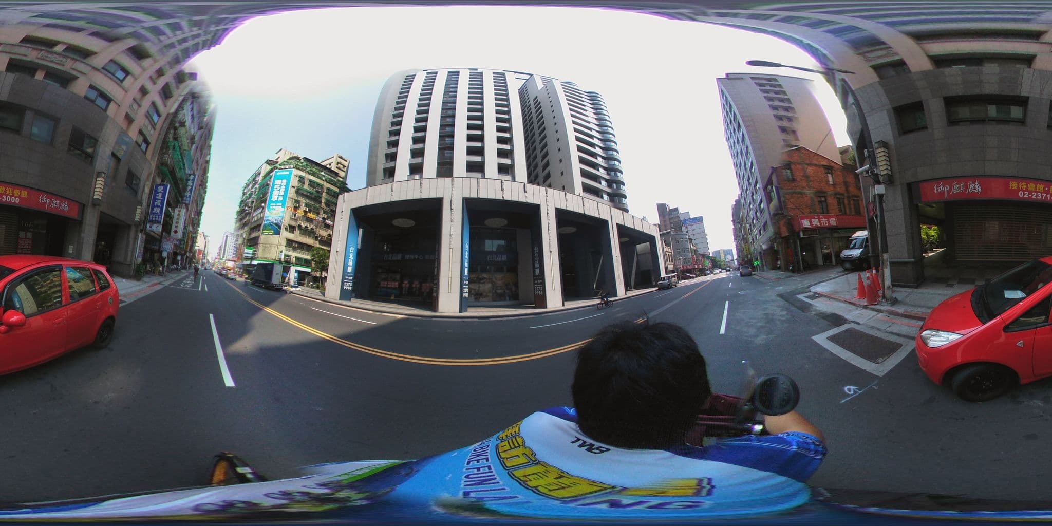 Street view near 直興旅館, Taipei — © shangkuanlc (CC BY-SA · Mapillary)