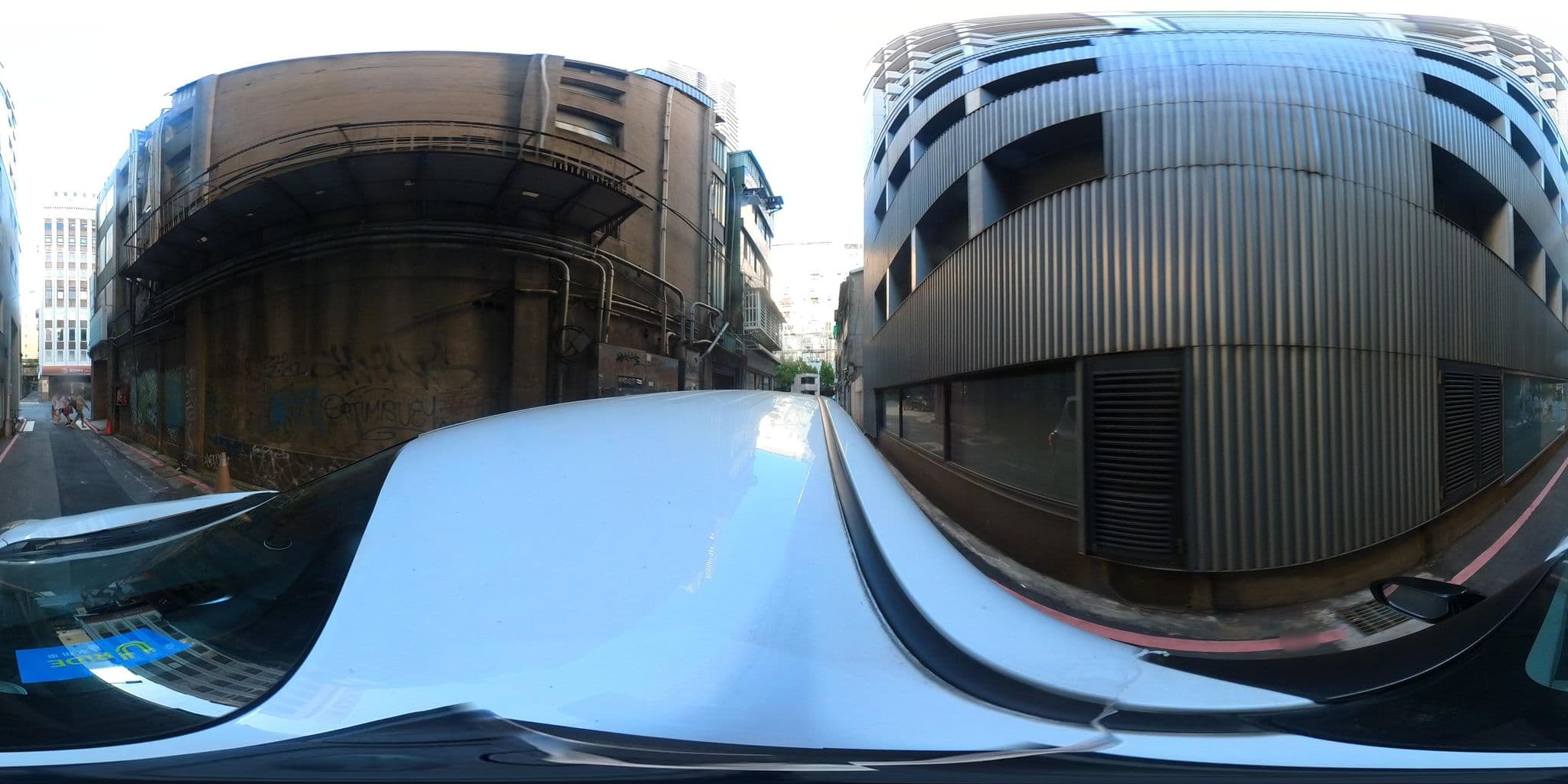 Street view near 順發企業股份有限公司, Taipei — © irvinfly (CC BY-SA · Mapillary)