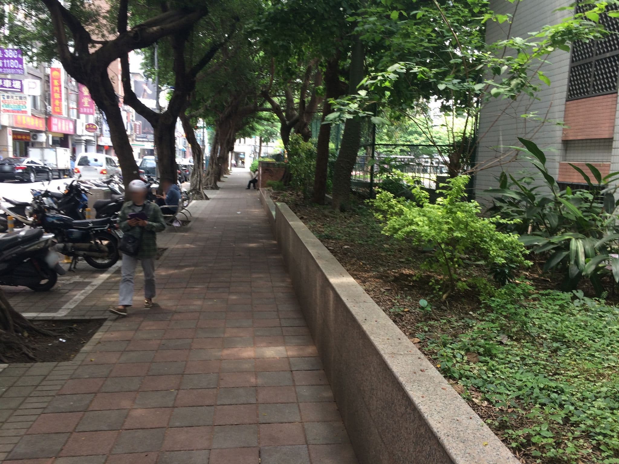 Street view near 宏洲旅社, Taipei — © shangkuanlc (CC BY-SA · Mapillary)
