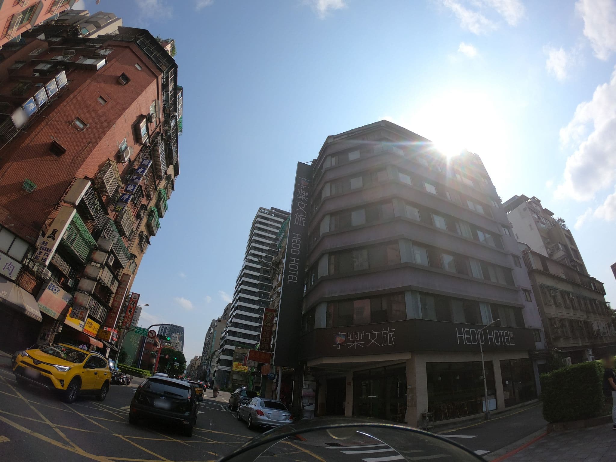 Street view near 天沐旅店(新館), Taipei — © heretpe2019 (CC BY-SA · Mapillary)