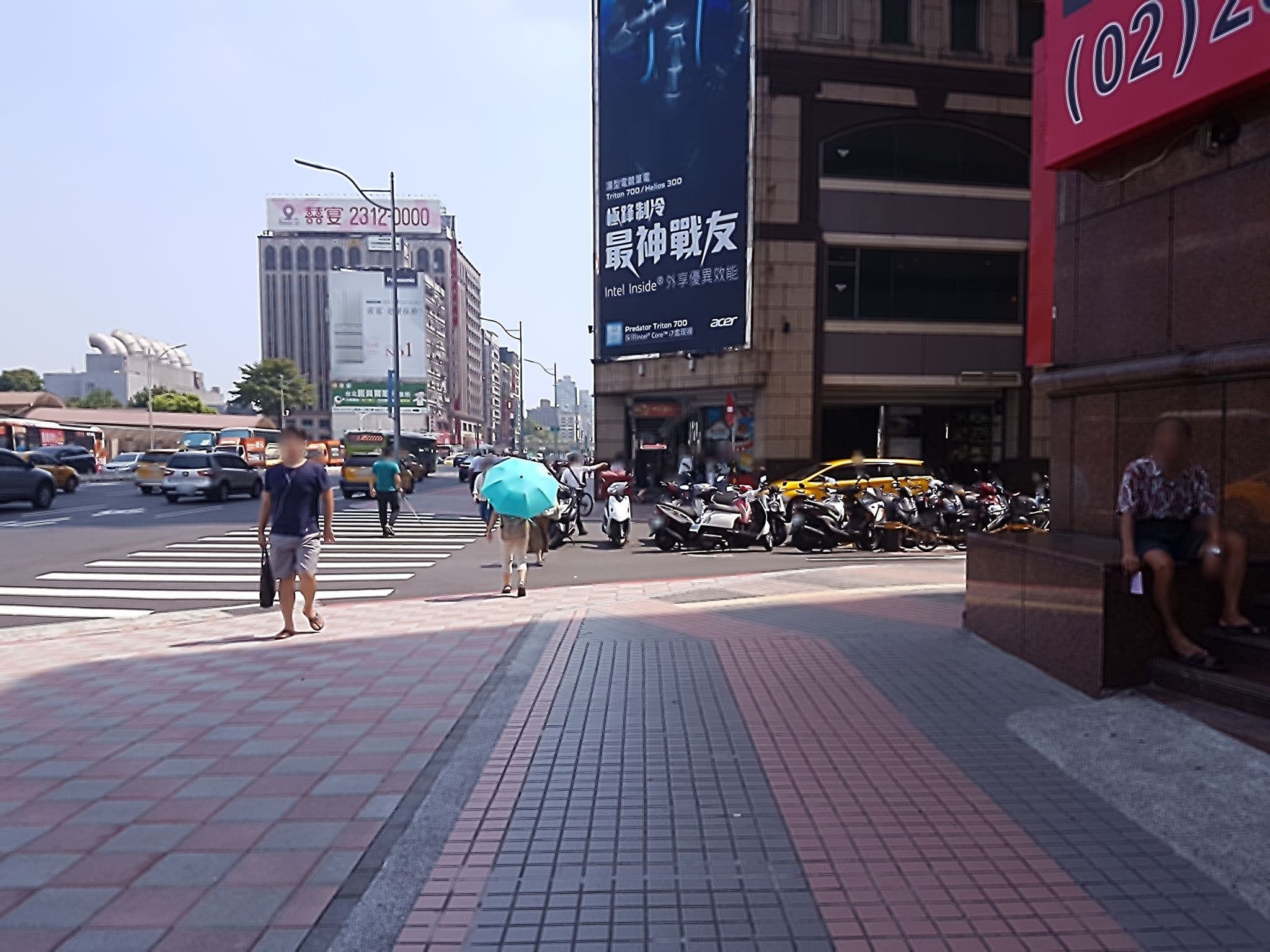 Street view near 希爾頓飯店, Taipei — © supaplex (CC BY-SA · Mapillary)