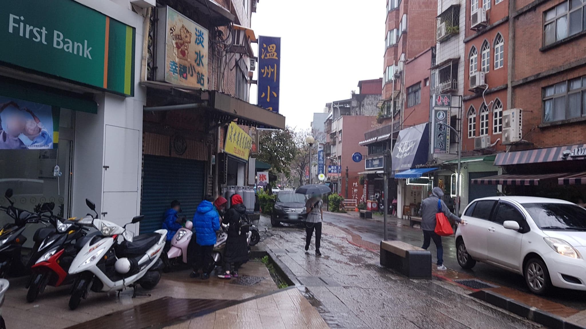 Street view near 中華電信淡水會館, Danshui — © supaplex (CC BY-SA · Mapillary)