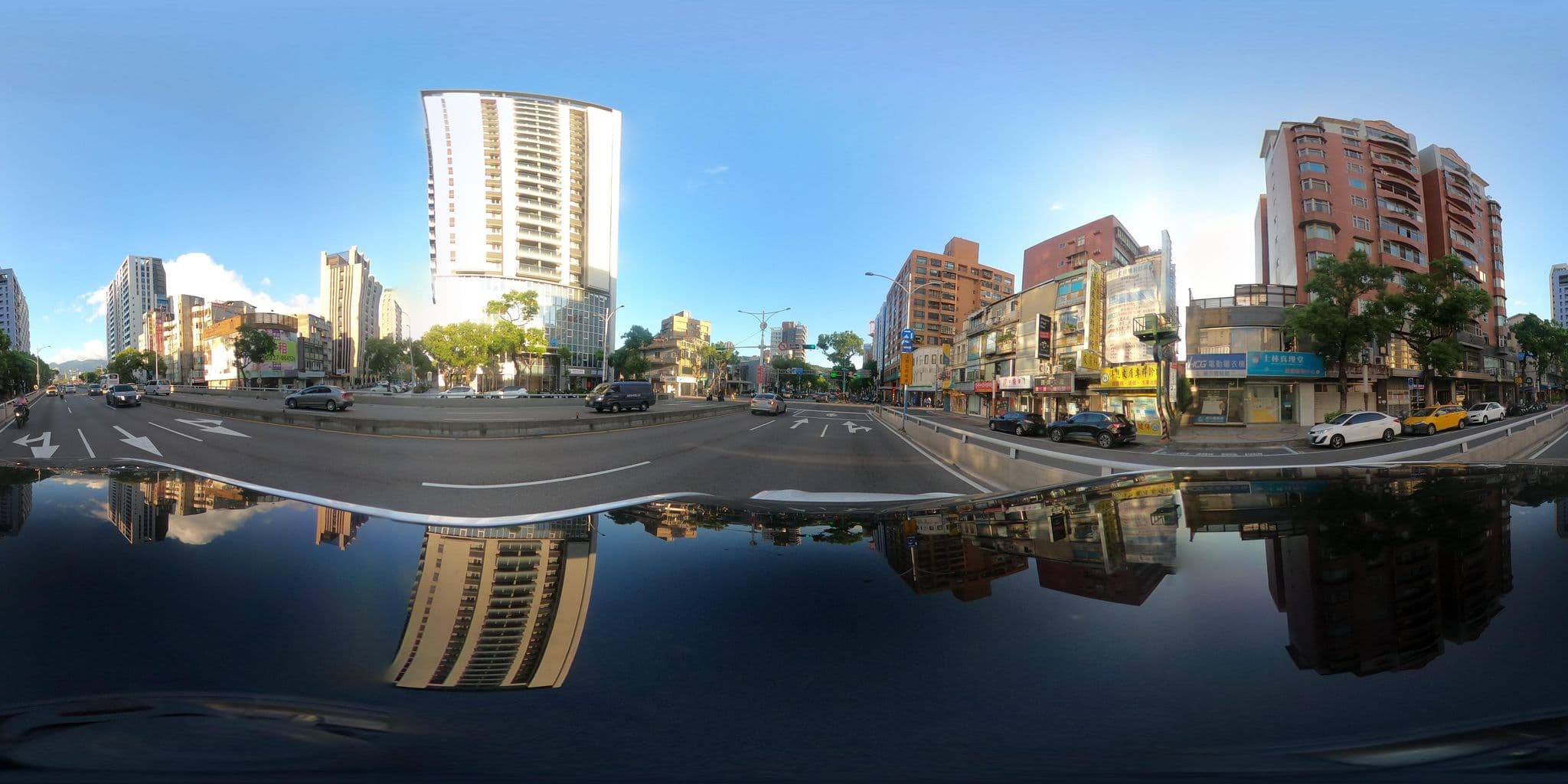Street view near 天母藍海, Taipei — © lisbethw1130 (CC BY-SA · Mapillary)