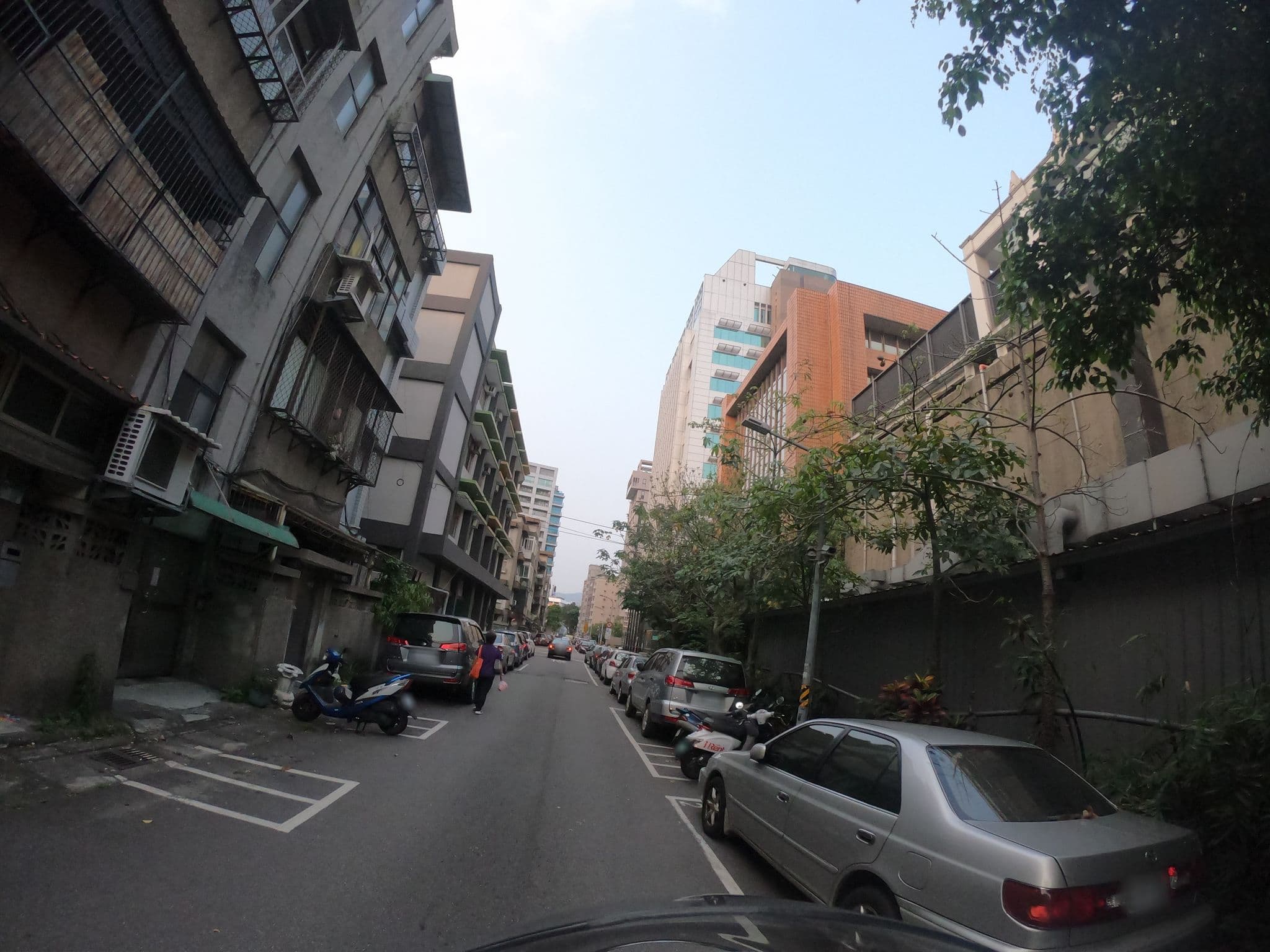 Street view near 台北豪園飯店 Grand Graden Taipei, Taipei — © heretpe2019 (CC BY-SA · Mapillary)