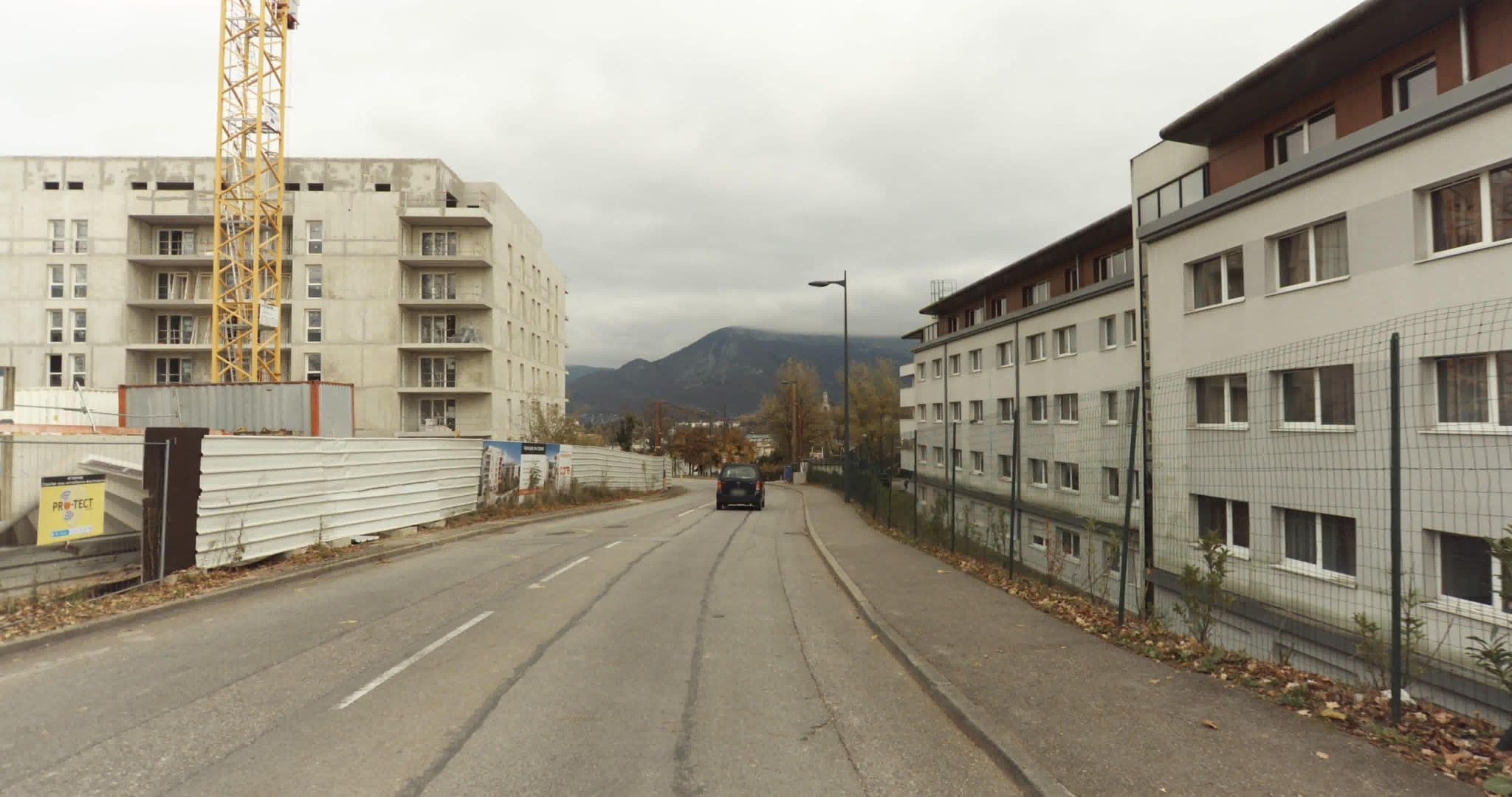 Street view near Comfort Aparthôtel, Cran-Gevrier — © sogefi (CC BY-SA · Mapillary)