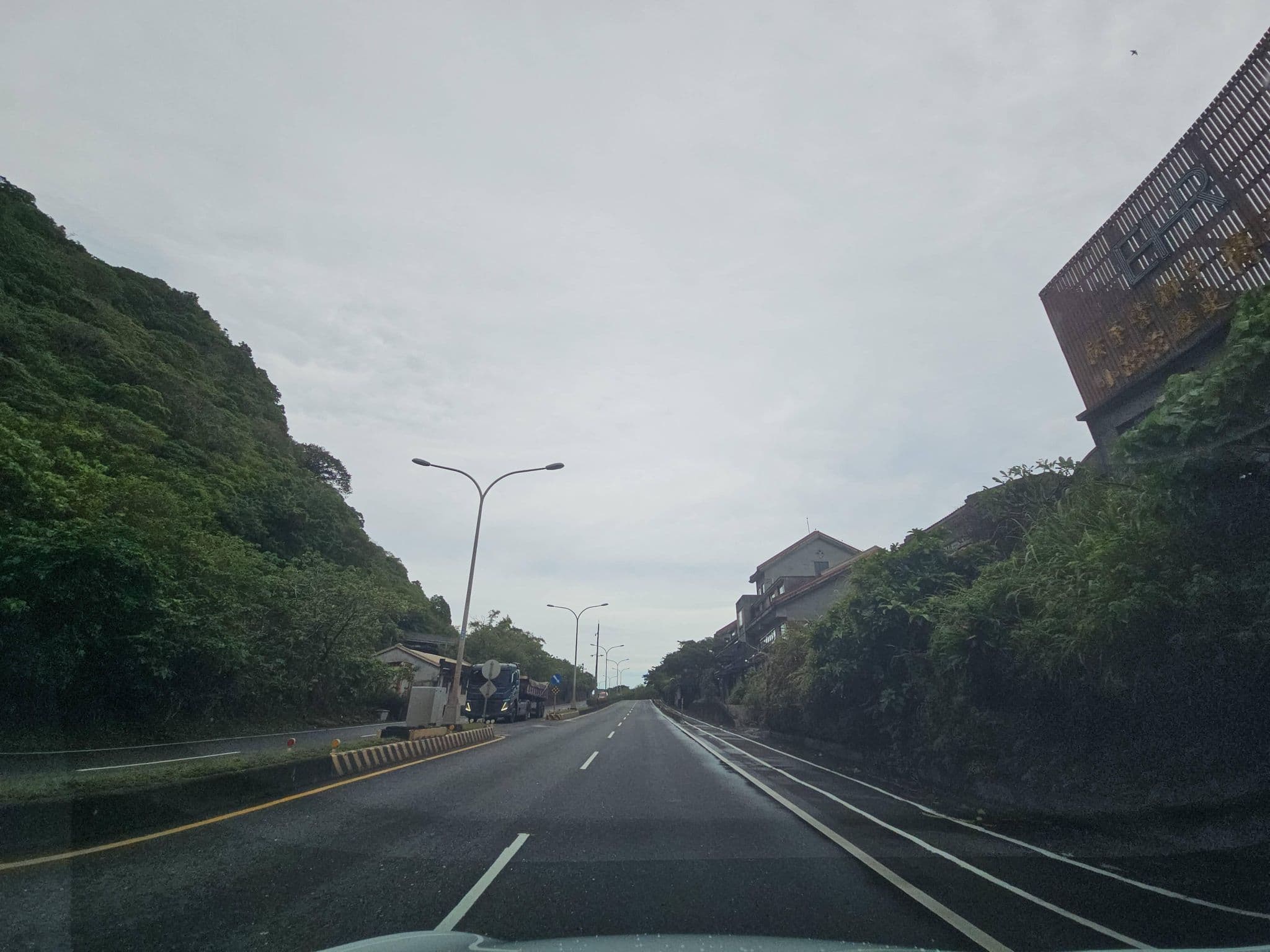 Street view near 理歐海洋溫泉渡假中心, Pinglin — © lisbethw1130 (CC BY-SA · Mapillary)