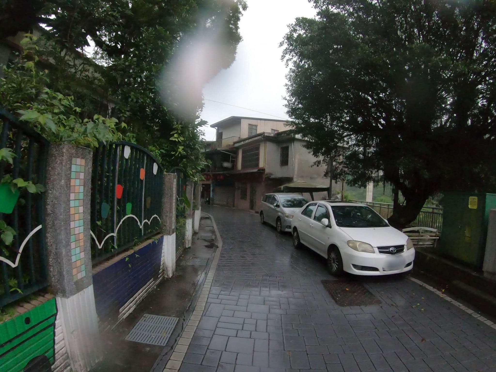Street view near 十分新宿, Jiufen — © algirdasc (CC BY-SA · Mapillary)