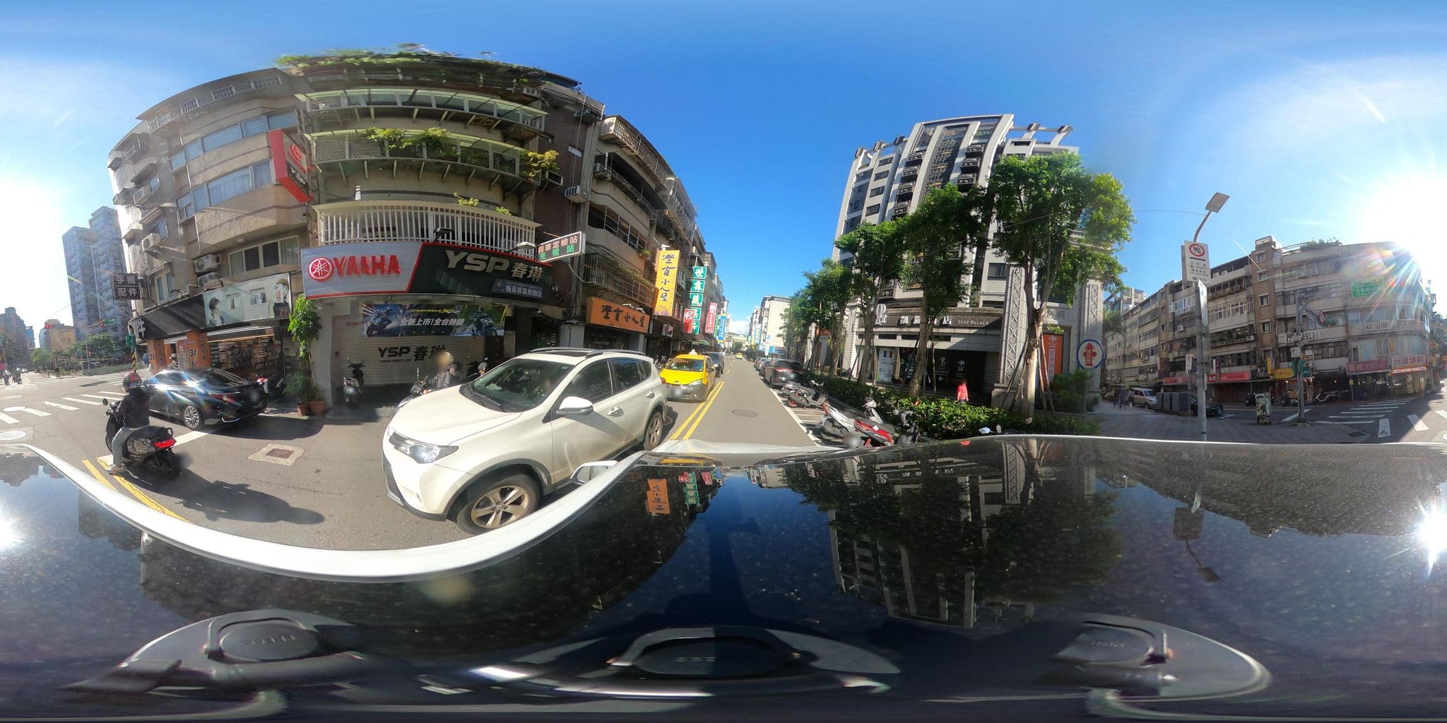 Street view near 凱旋酒店, Neihu — © lisbethw1130 (CC BY-SA · Mapillary)
