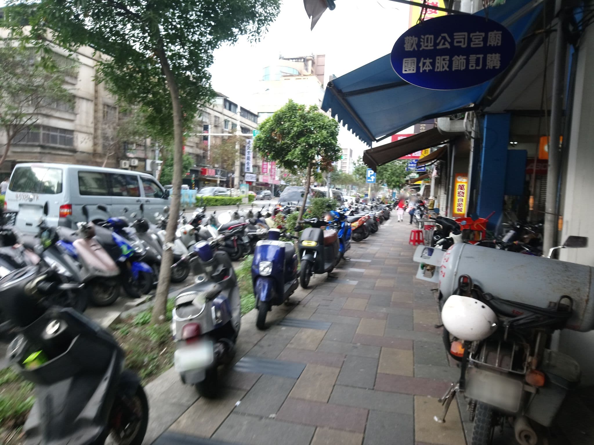 Street view near 萬泰商務旅店, Neihu — © mingdechiang (CC BY-SA · Mapillary)