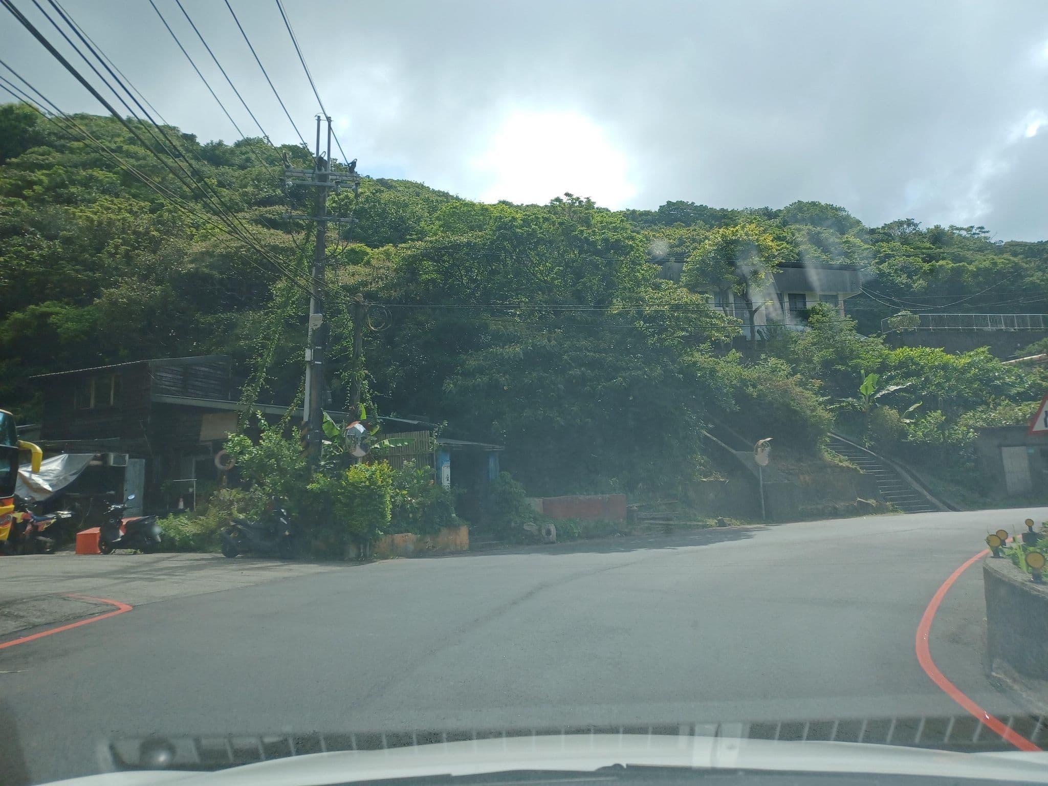 Street view near 寬宿, Jiufen — © lisbethw1130 (CC BY-SA · Mapillary)