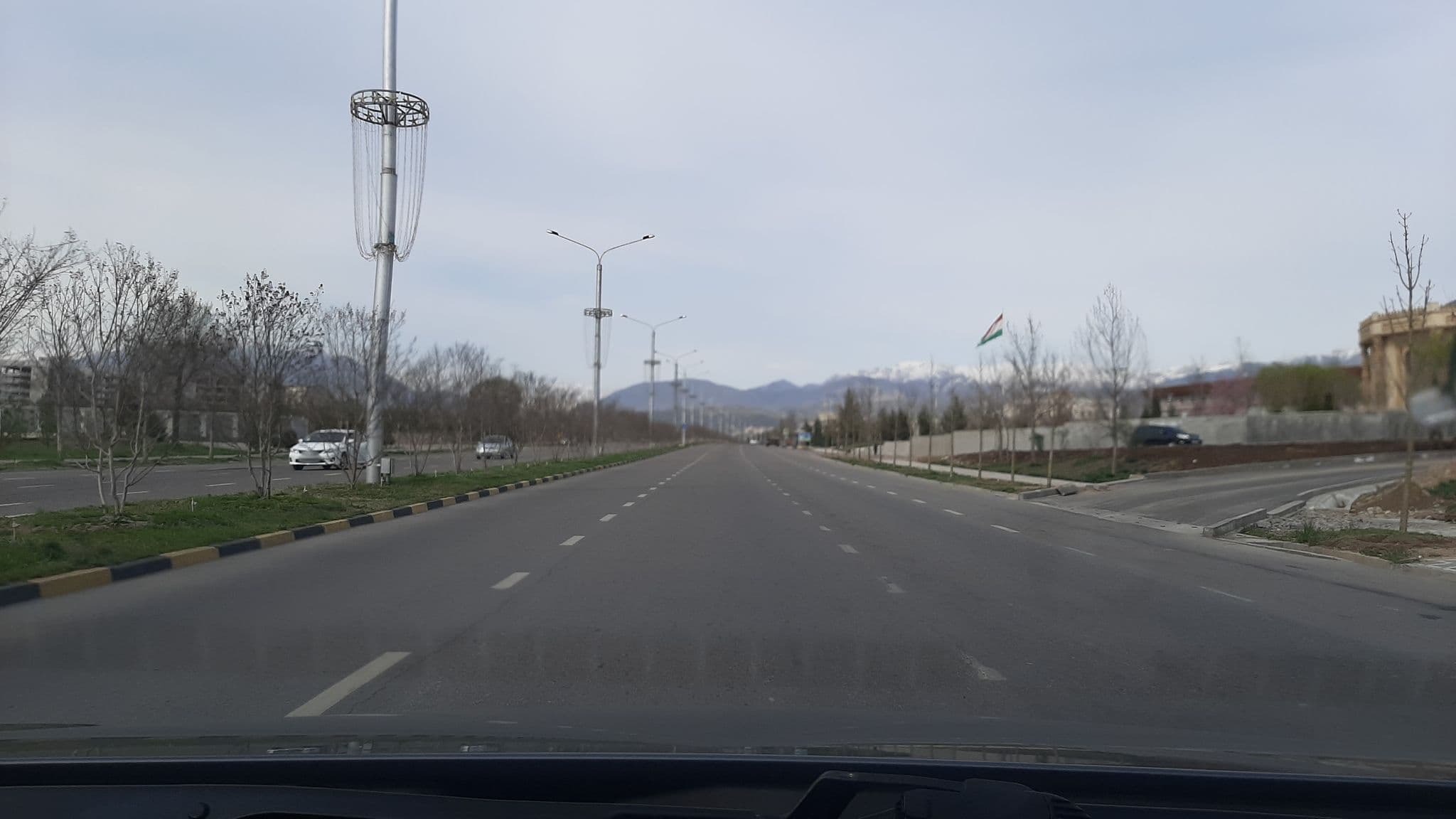 Street view near Twin Hotels, Dushanbe — © krah (CC BY-SA · Mapillary)