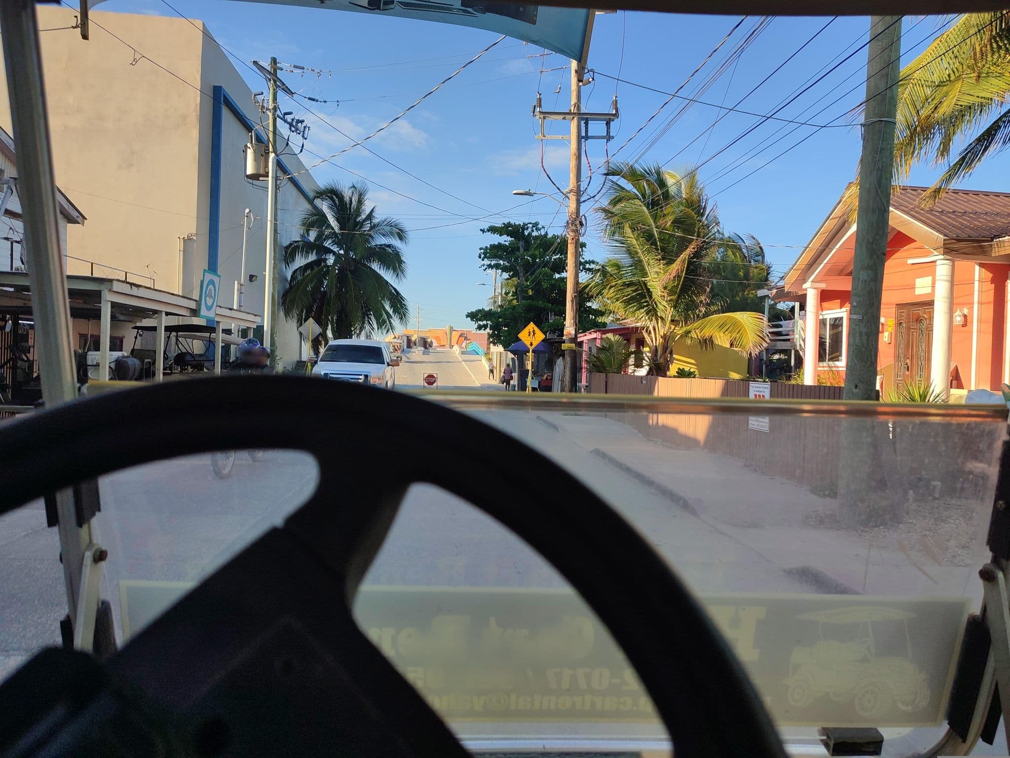 Street view near Park Place Hotel, San Pedro — © charlieplett (CC BY-SA · Mapillary)