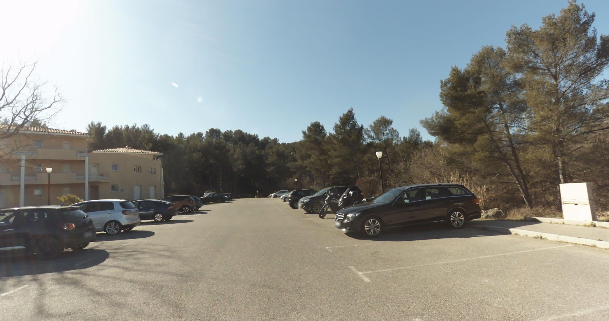 Street view near Côté Sud, Peypin — © sogefi (CC BY-SA · Mapillary)