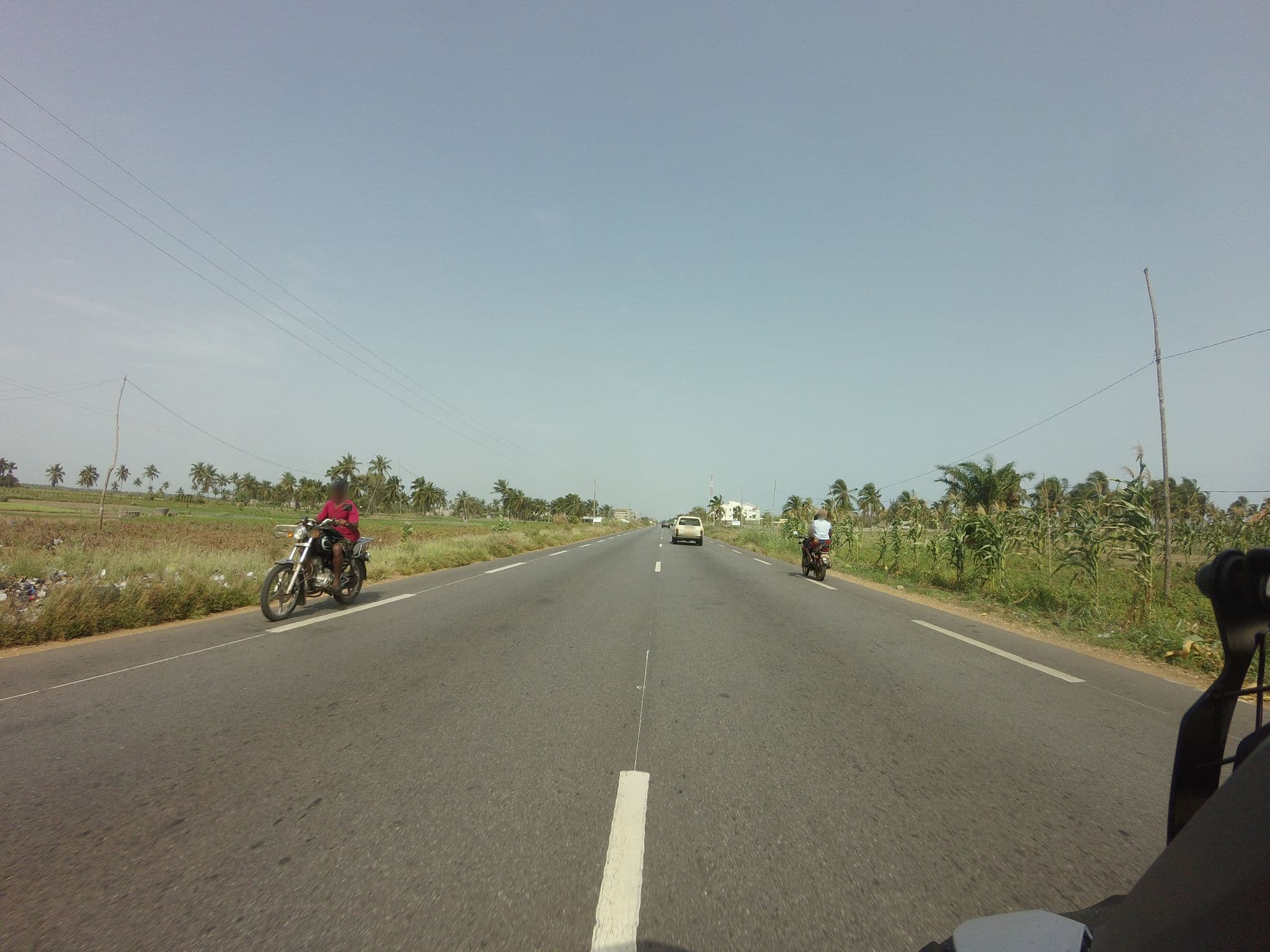 Street view near Bel Azure, Grand-Popo — © jwilbrink (CC BY-SA · Mapillary)