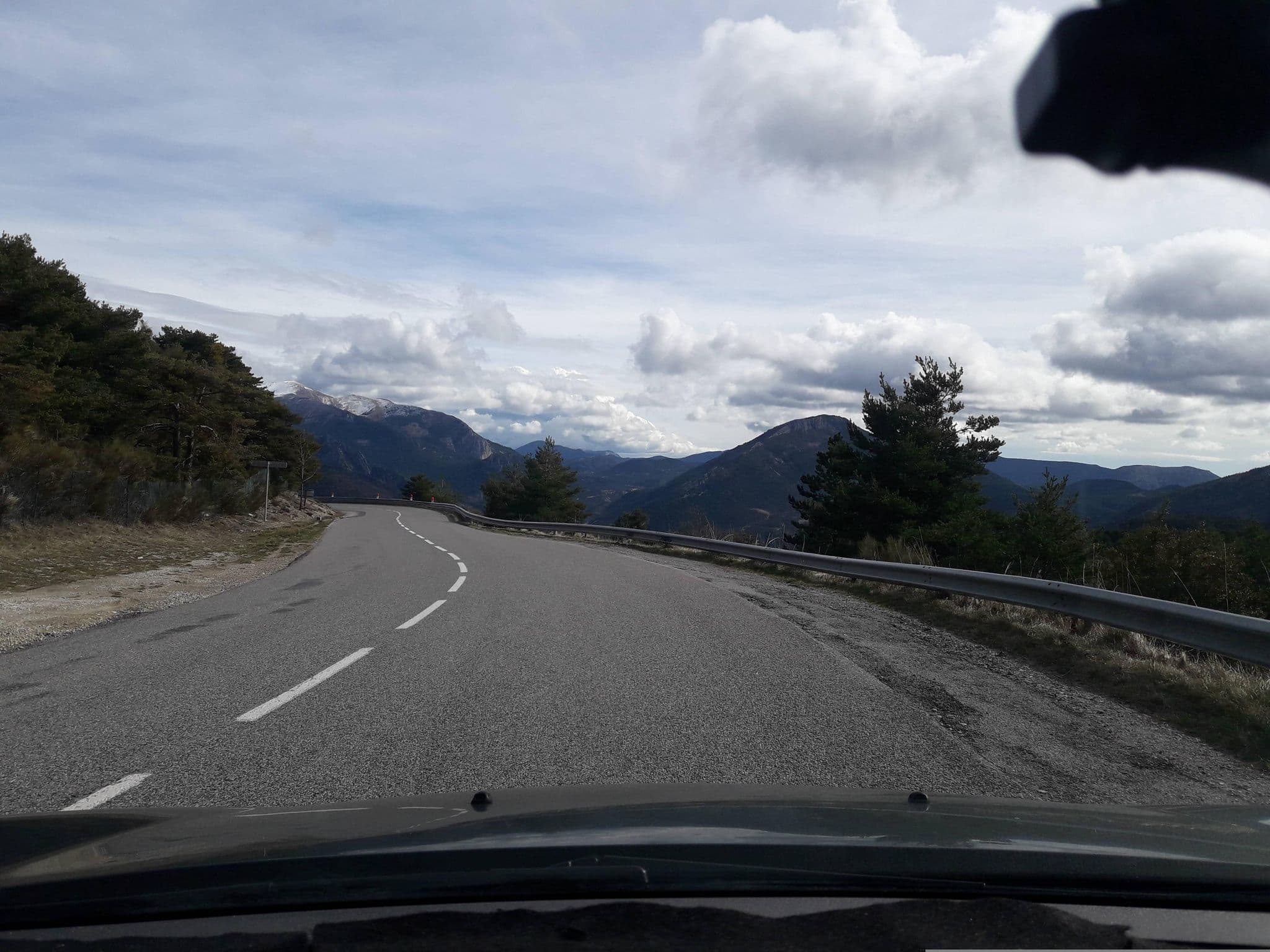 Street view near Camping des Sirènes, Annot — © eric_s (CC BY-SA · Mapillary)