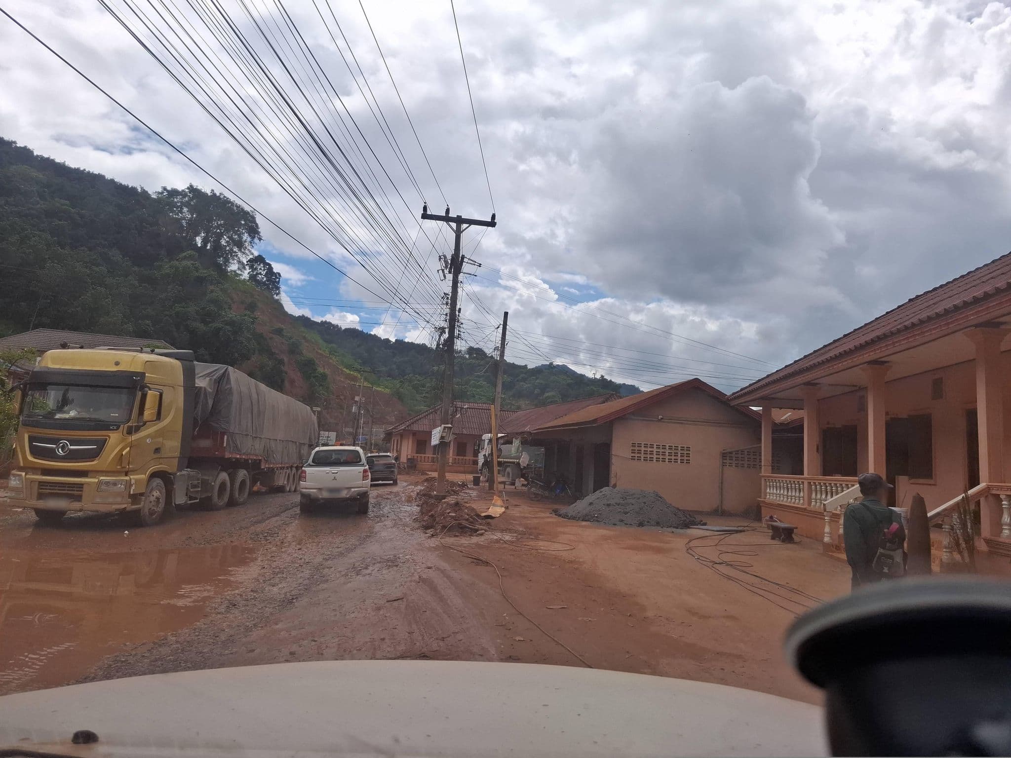 Street view near yorn guest house, Ban Botèn — © phouthone (CC BY-SA · Mapillary)