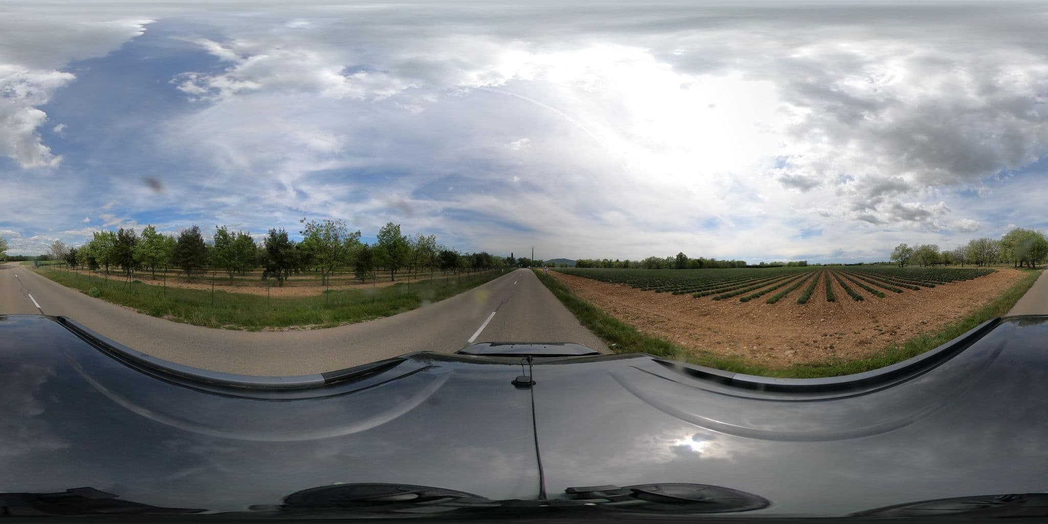 Street view near La Maison du Lavandin, Riez — © eric_s (CC BY-SA · Mapillary)