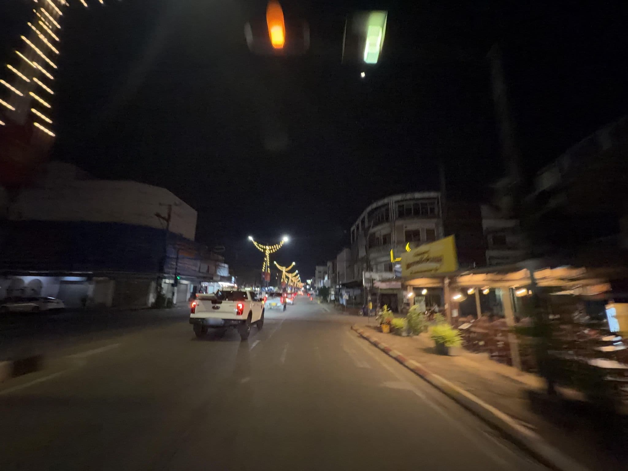 Street view near Oulayvanh Guesthouse, Pakse — © Wildbrainlaos (CC BY-SA · Mapillary)