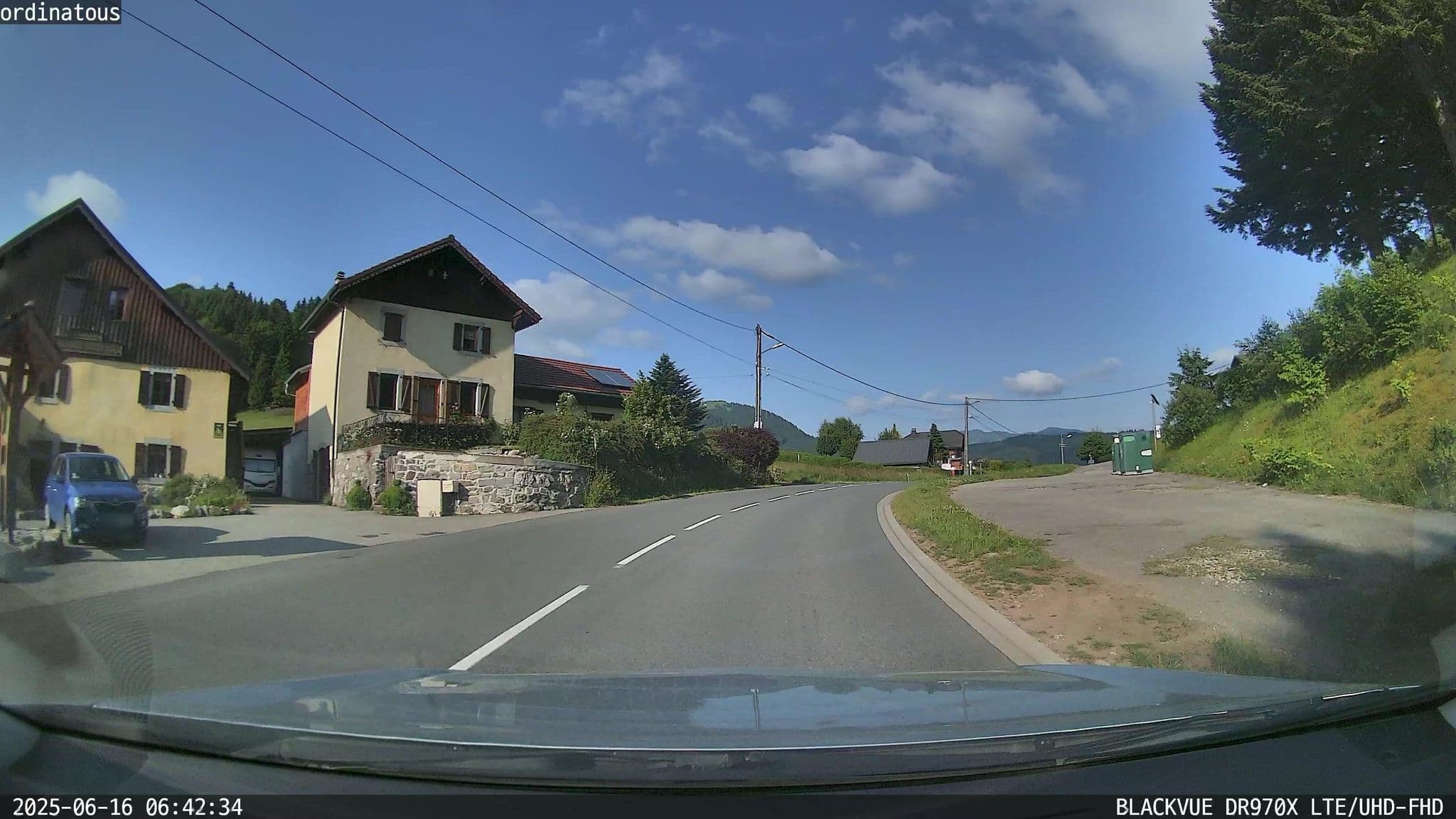 Street view near Arrêtons Nous Ici, Perrignier — © ordinatous (CC BY-SA · Mapillary)