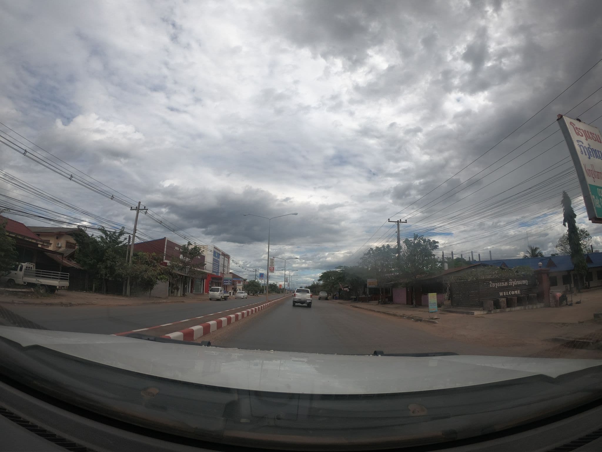 Street view near Kong Khampheng Hotel, Pakxan — © xander2emmaus (CC BY-SA · Mapillary)