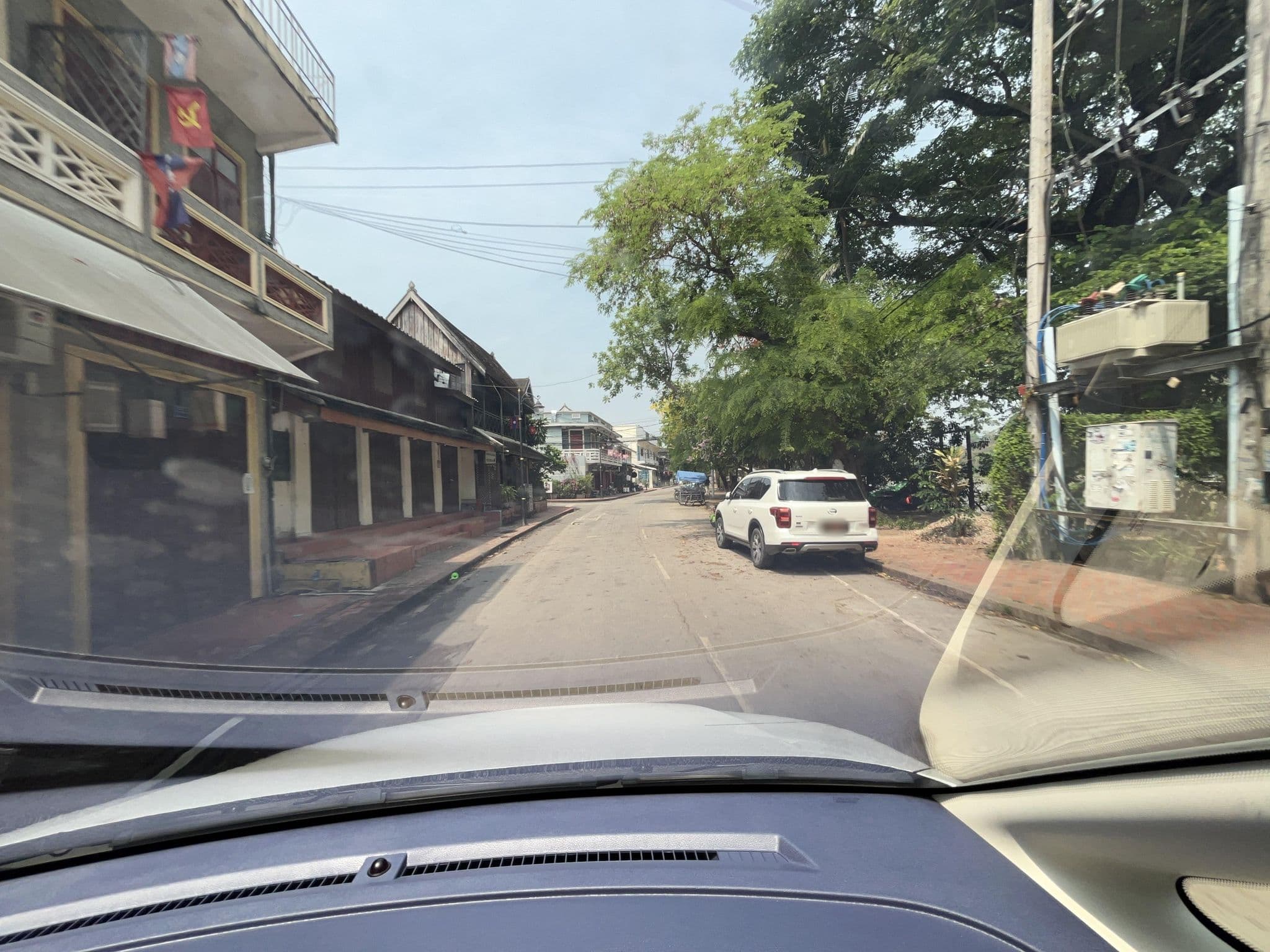 Street view near Chitdara2 Guesthouse, Luang Prabang — © naokiosaka (CC BY-SA · Mapillary)