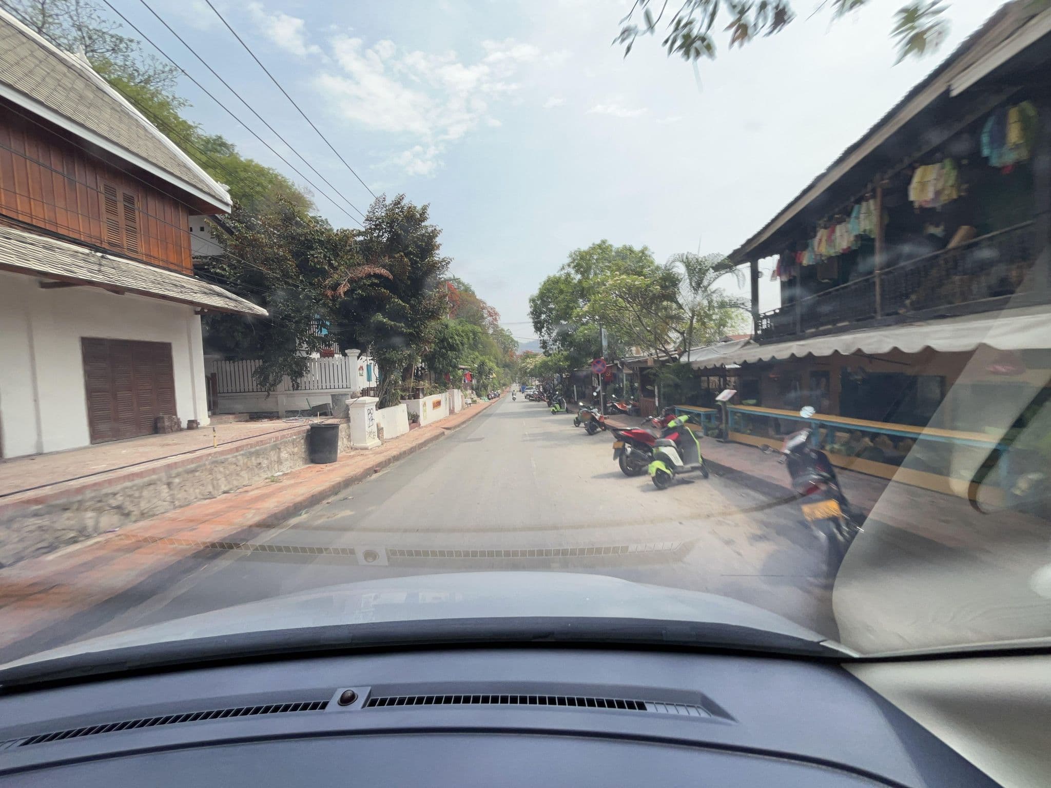 Street view near Villa Luang Sokxay Hotel, Luang Prabang — © naokiosaka (CC BY-SA · Mapillary)