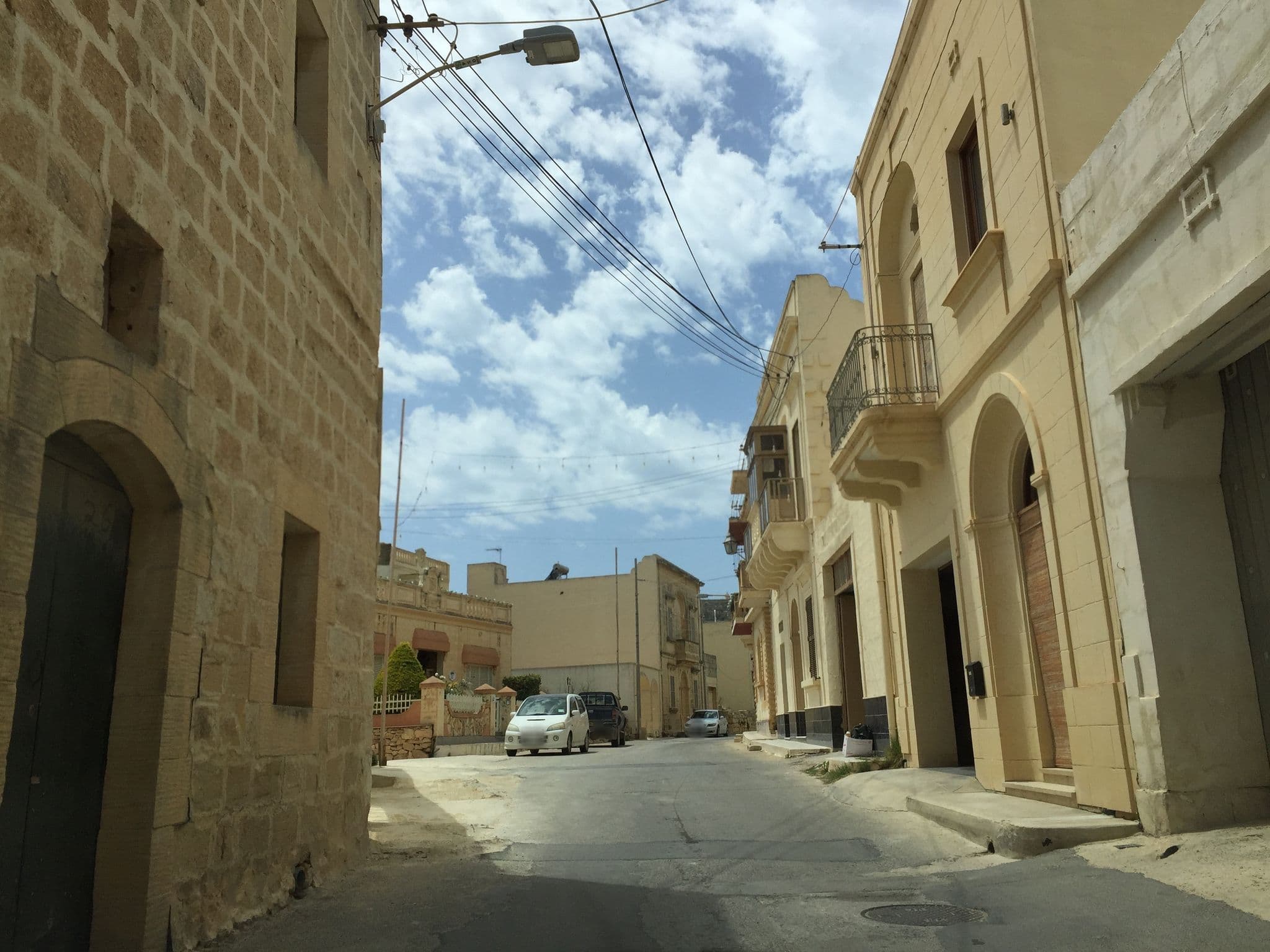 Street view near Andar Hotel, Għarb — © richlv (CC BY-SA · Mapillary)