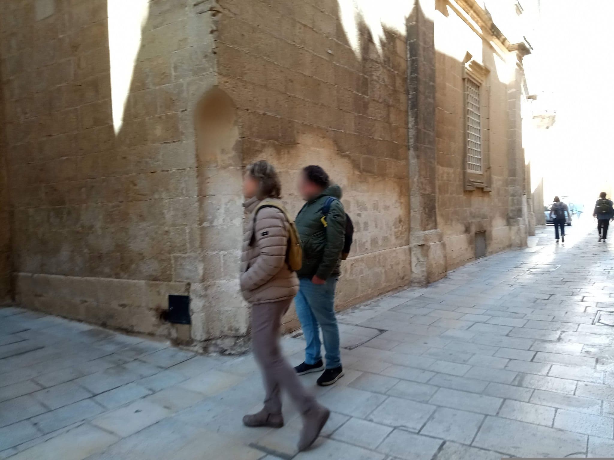 Street view near Palazzo Belvedere, Rabat — © annekaro (CC BY-SA · Mapillary)