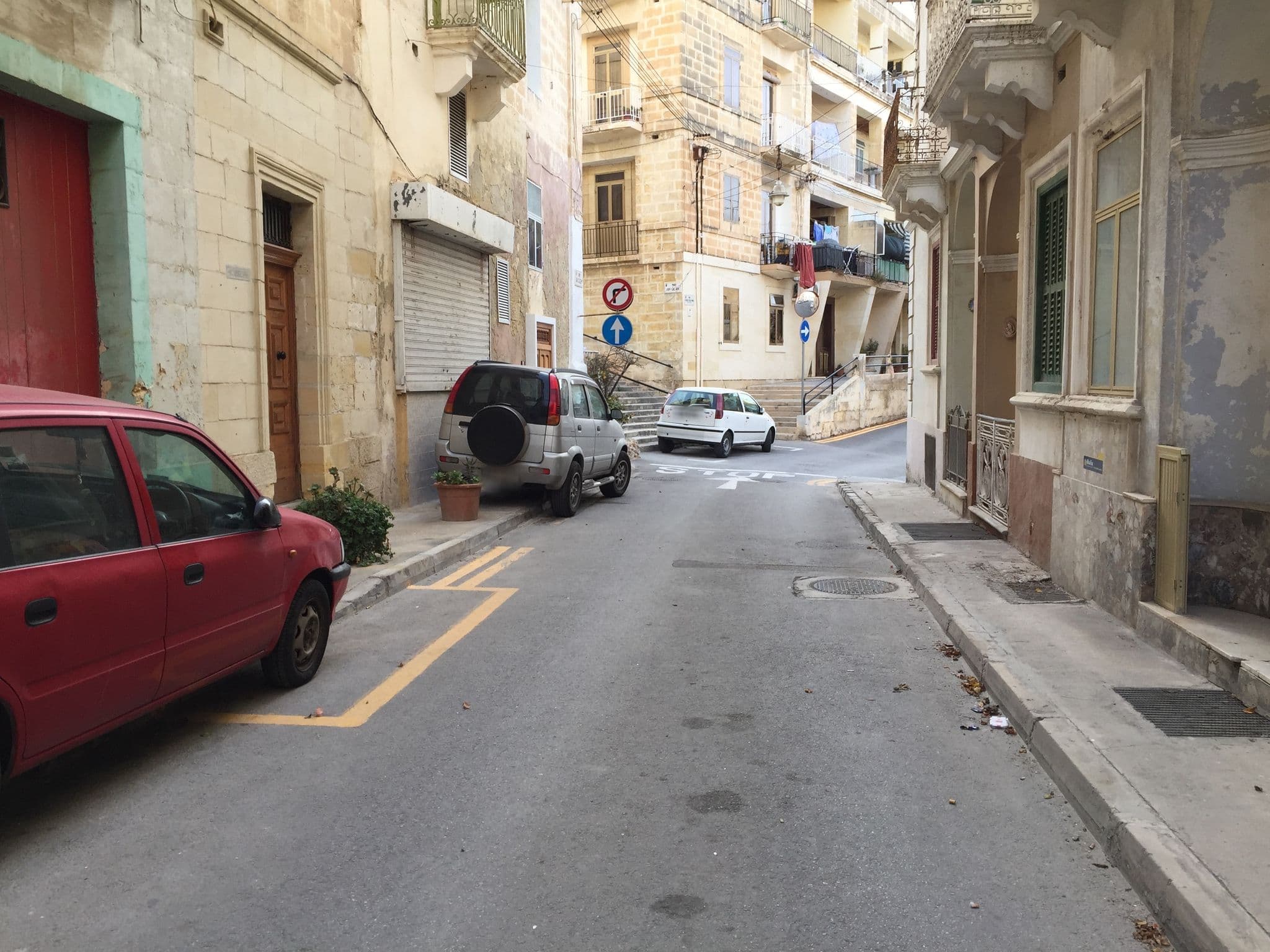 Street view near Arcanum Luxury Apartment, Senglea — © richlv (CC BY-SA · Mapillary)