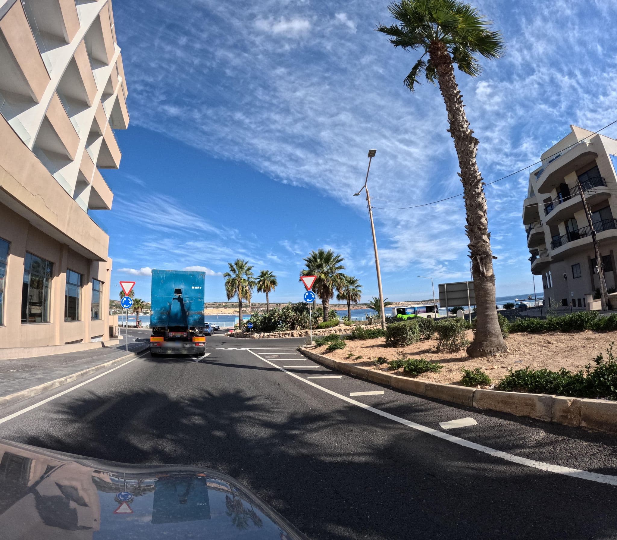 Street view near Hotelkamer Malta !, Mellieħa — © richlv (CC BY-SA · Mapillary)