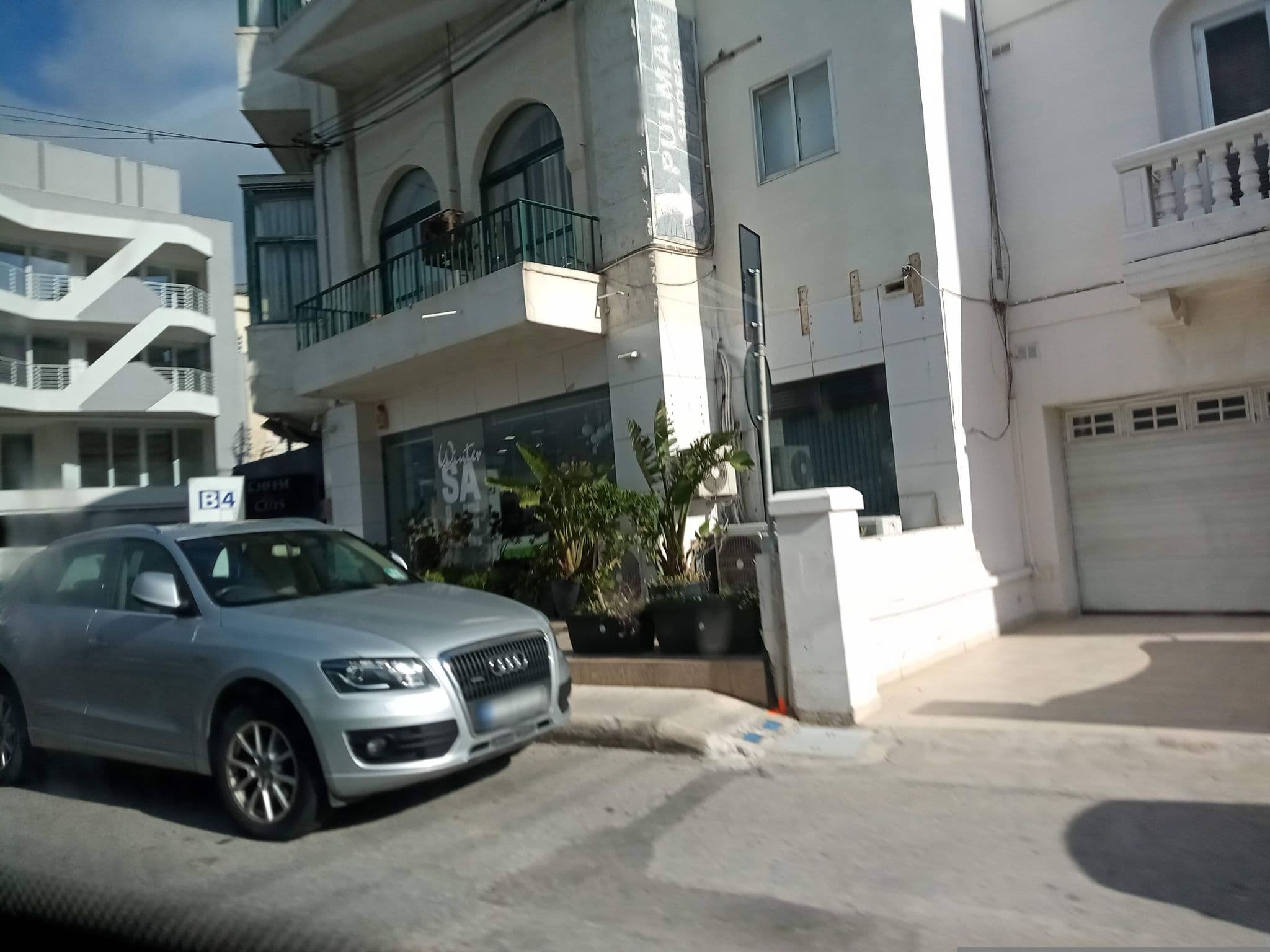 Street view near Artemisia, Mosta — © annekaro (CC BY-SA · Mapillary)