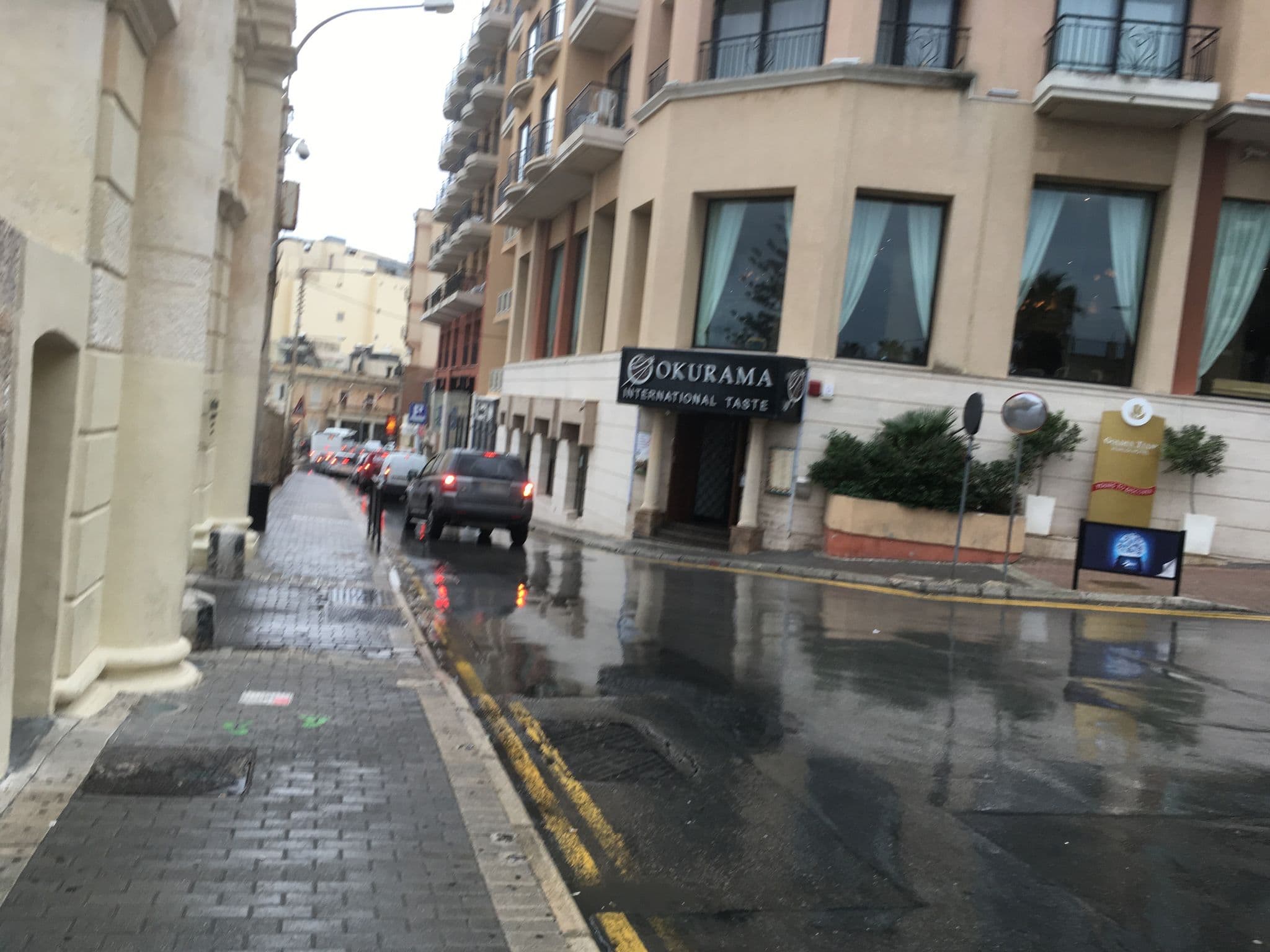 Street view near Rooftop Pool Golden Tulip Vivaldi Hotel, San Ġiljan — © bicyclize (CC BY-SA · Mapillary)